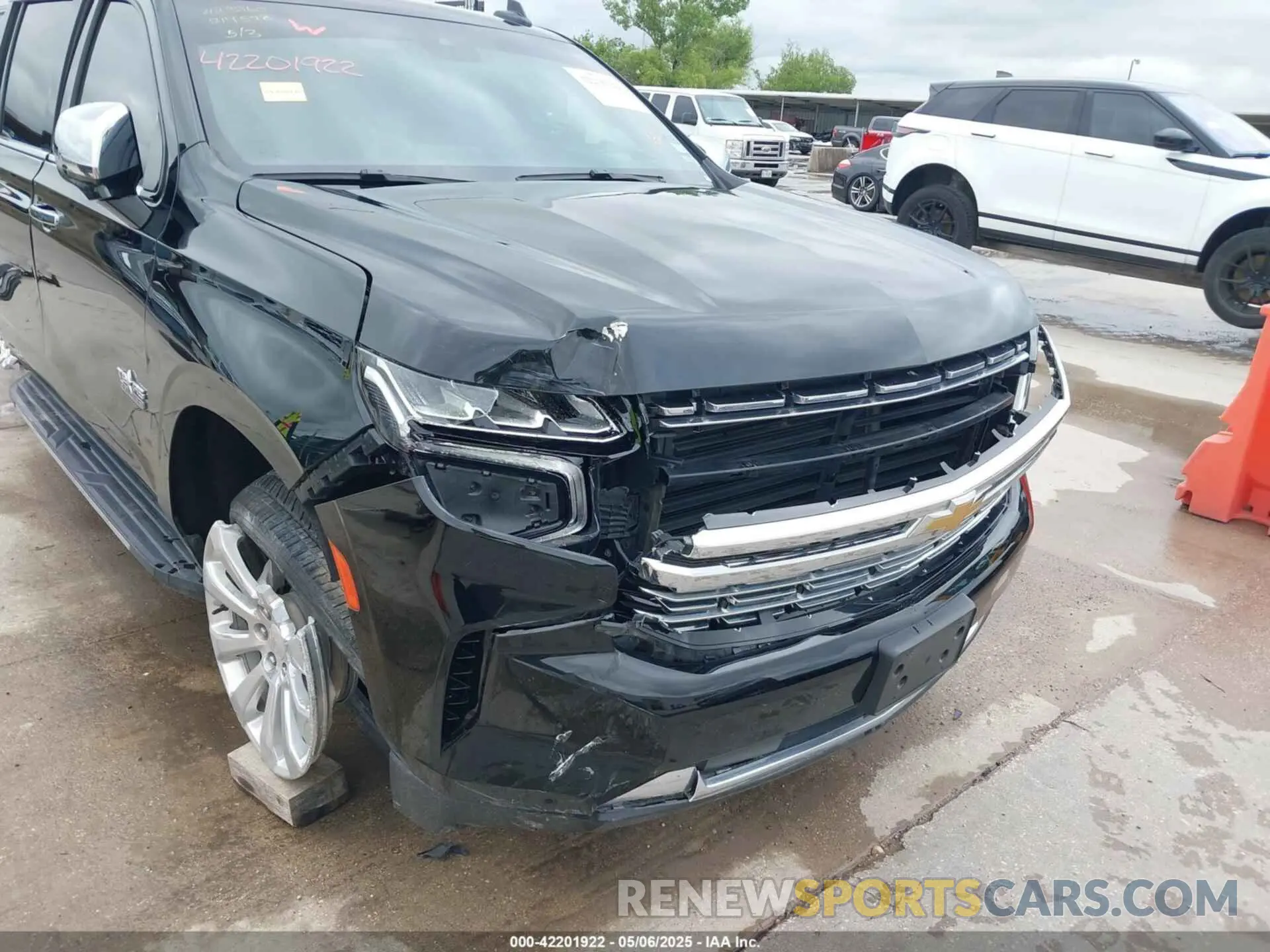 19 fotografías del automóvil dañado 1GNSCFKD9RR214598 CHEVROLET SUBURBAN 2024