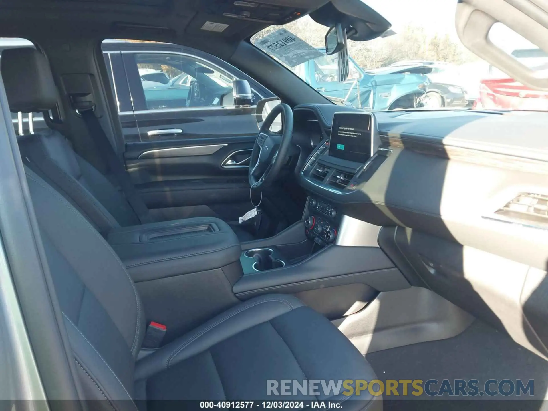 5 fotografías del automóvil dañado 1GNSKDKD1RR316405 CHEVROLET SUBURBAN 2024
