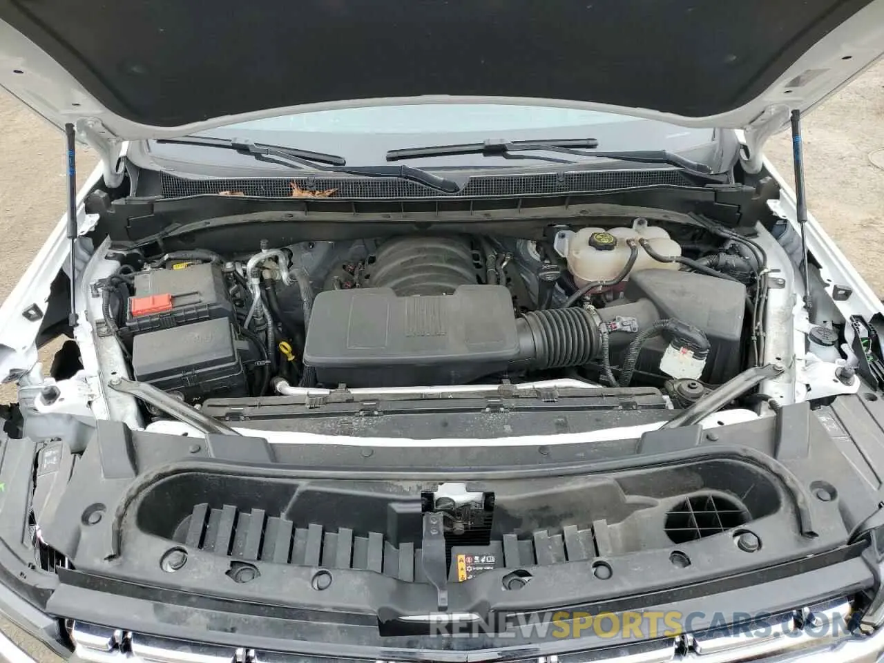 12 fotografías del automóvil dañado 1GNSKFKD2RR132294 CHEVROLET SUBURBAN 2024