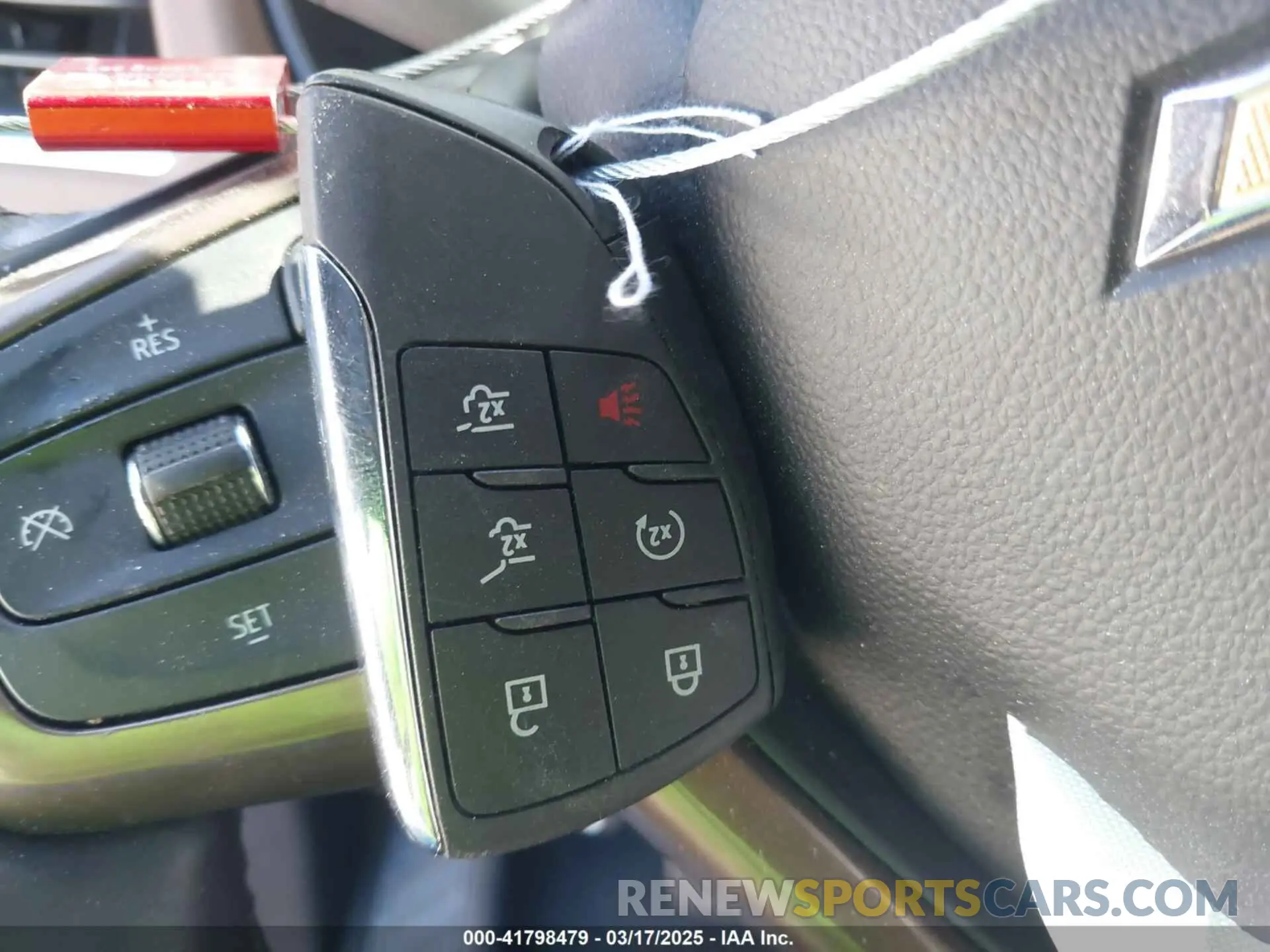 11 fotografías del automóvil dañado 1GNSKGKL7RR150268 CHEVROLET SUBURBAN 2024