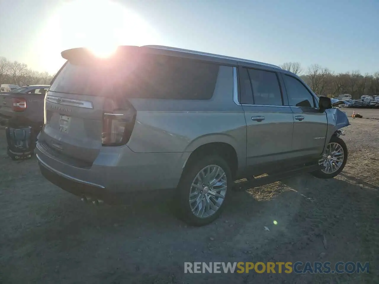 3 fotografías del automóvil dañado 1GNSKGKL9RR140910 CHEVROLET SUBURBAN 2024
