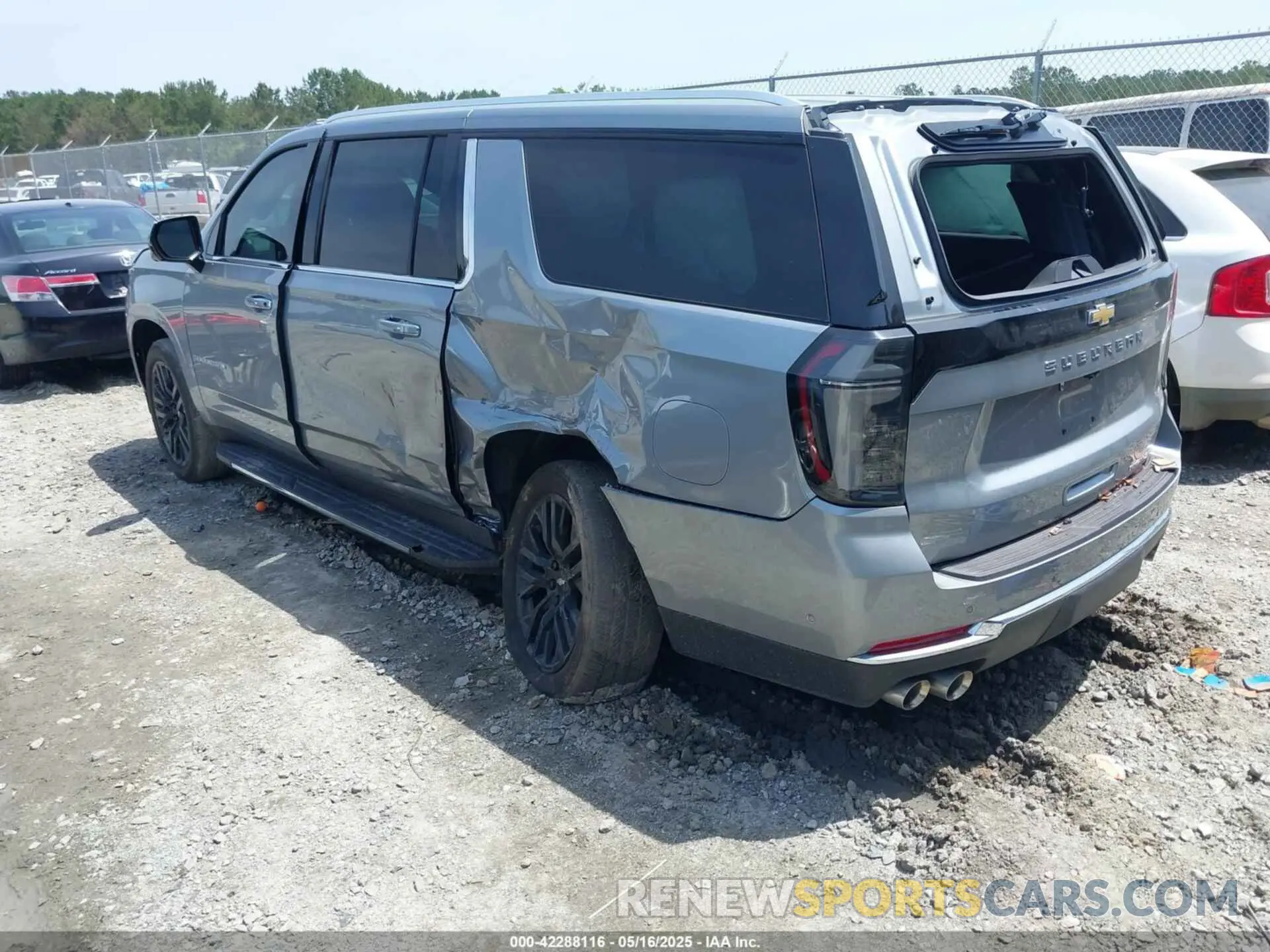 3 fotografías del automóvil dañado 1GNS5FRD8SR181650 CHEVROLET SUBURBAN 2025