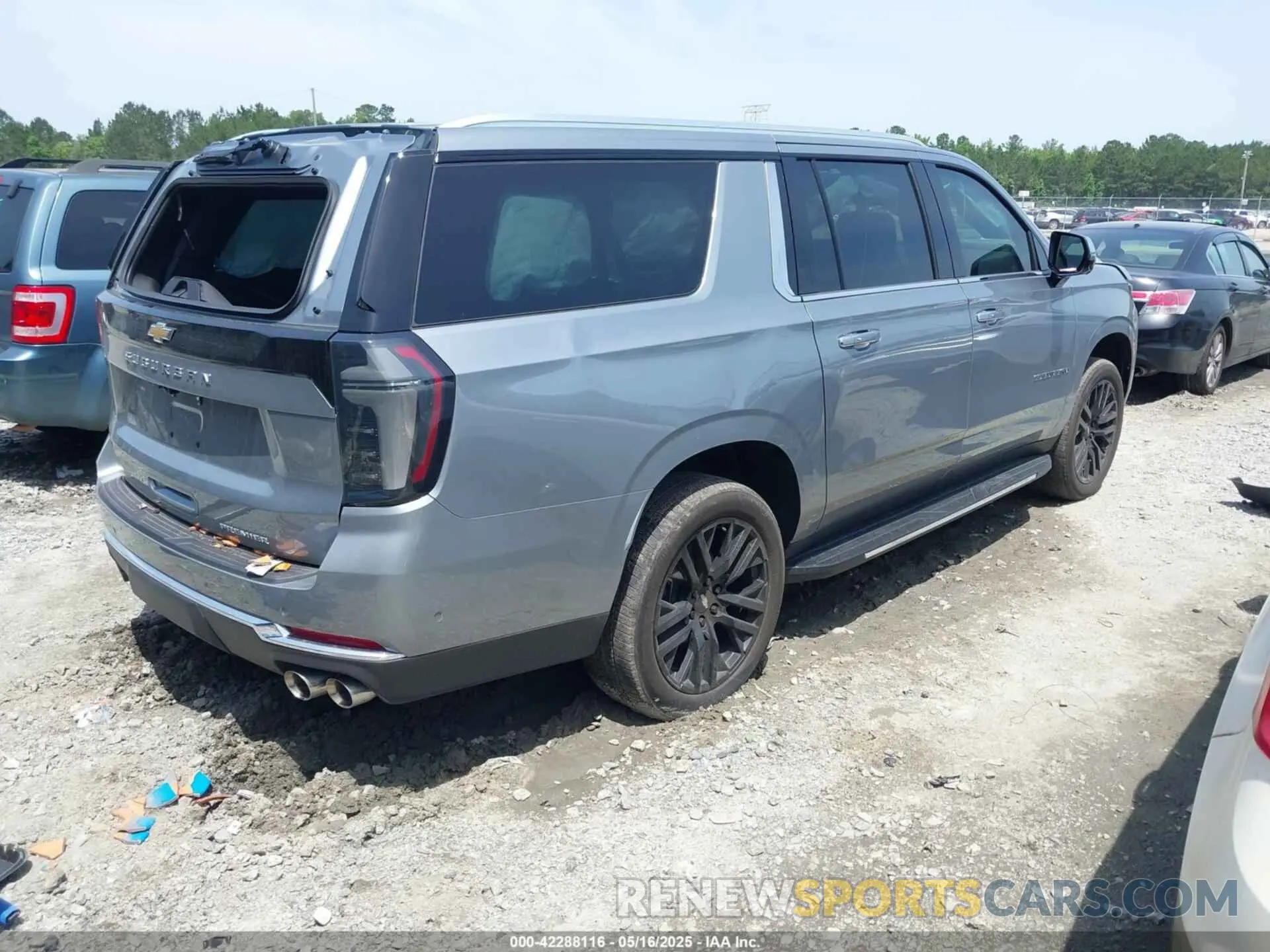 4 fotografías del automóvil dañado 1GNS5FRD8SR181650 CHEVROLET SUBURBAN 2025
