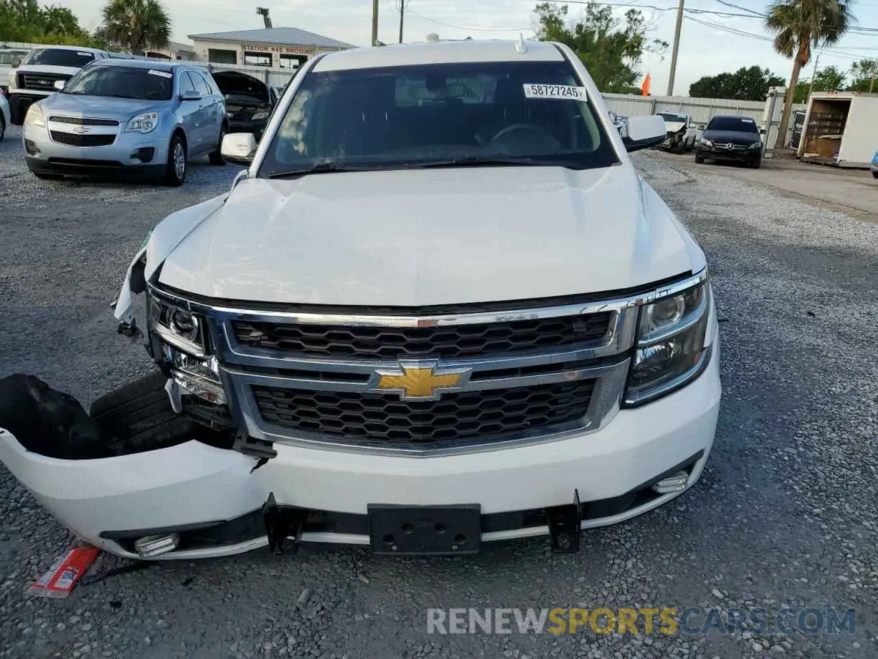 5 fotografías del automóvil dañado 1GNLCDEC4KR220035 CHEVROLET TAHOE 2019
