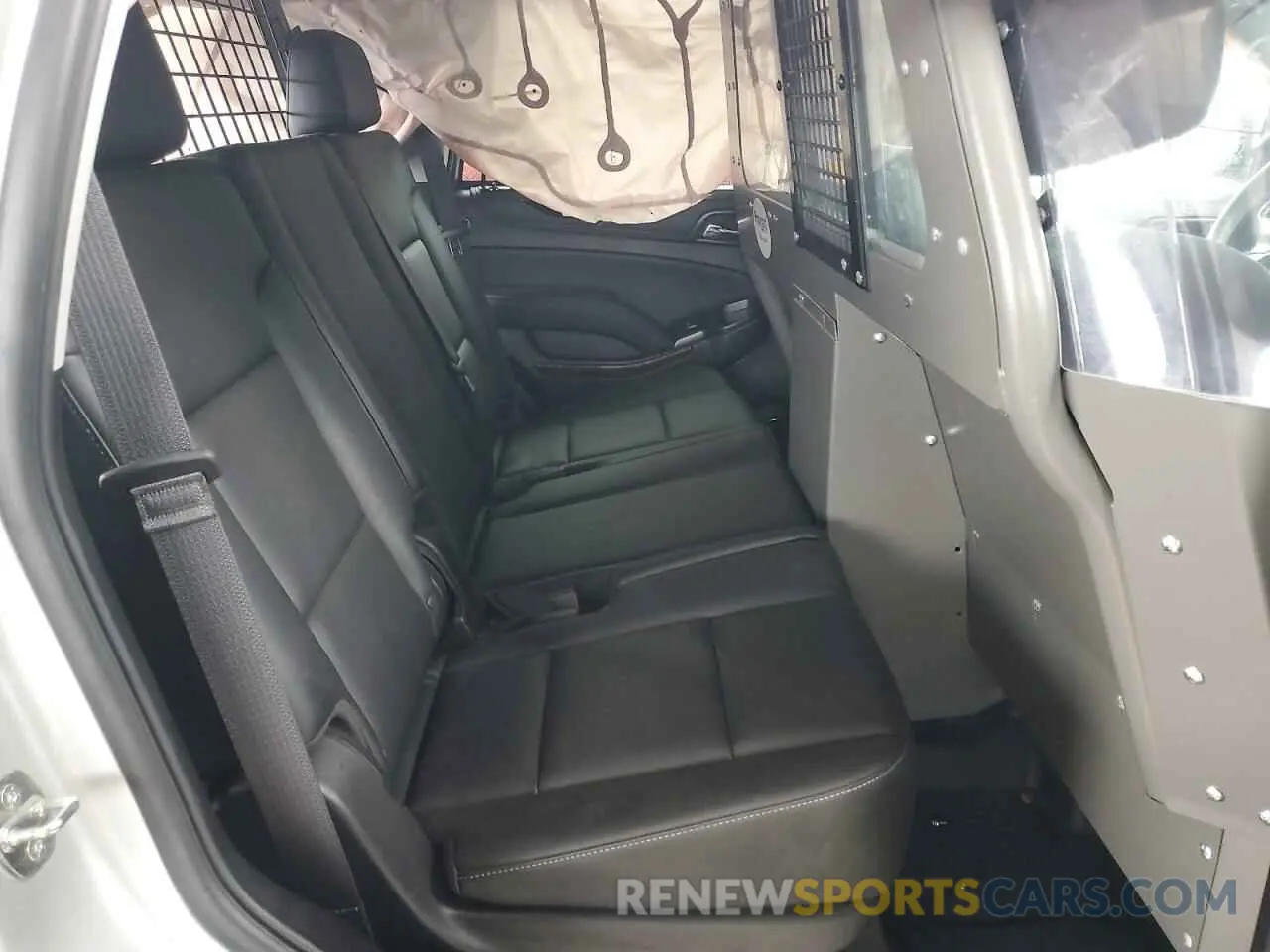10 fotografías del automóvil dañado 1GNLCDEC6KR207464 CHEVROLET TAHOE 2019
