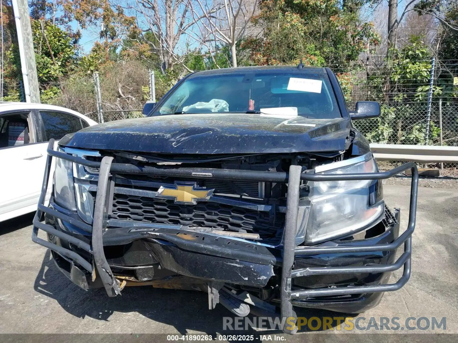 12 fotografías del automóvil dañado 1GNLCDECXKR133529 CHEVROLET TAHOE 2019