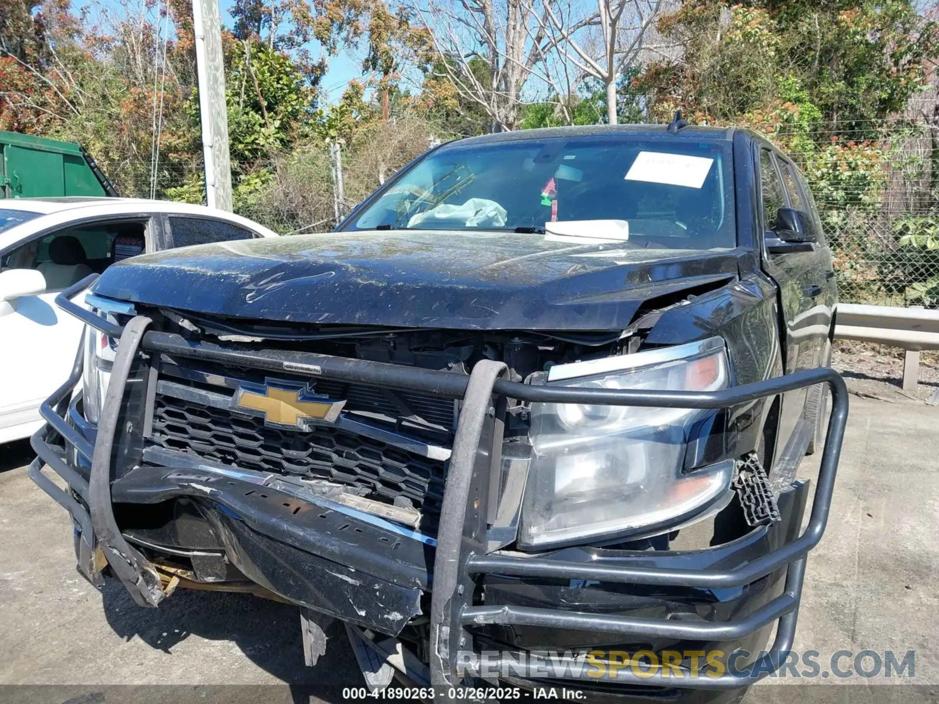 6 fotografías del automóvil dañado 1GNLCDECXKR133529 CHEVROLET TAHOE 2019