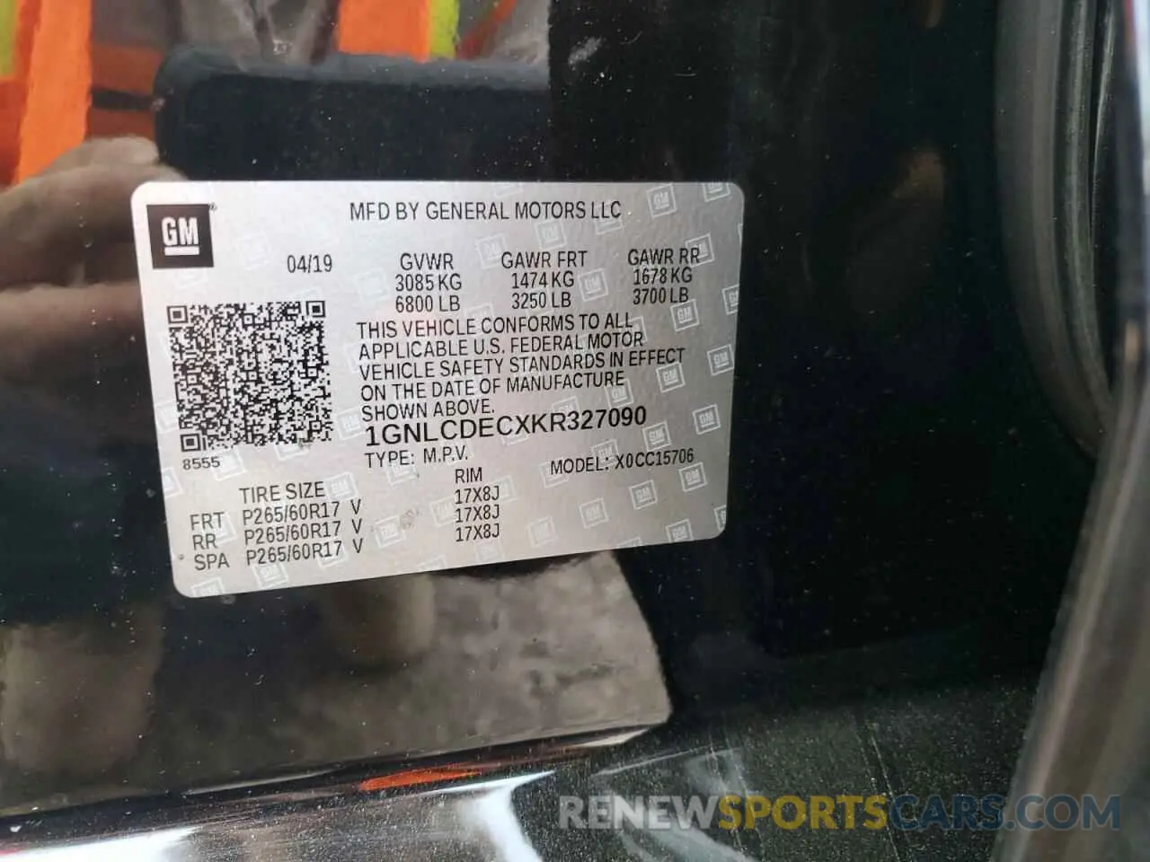 14 fotografías del automóvil dañado 1GNLCDECXKR327090 CHEVROLET TAHOE 2019