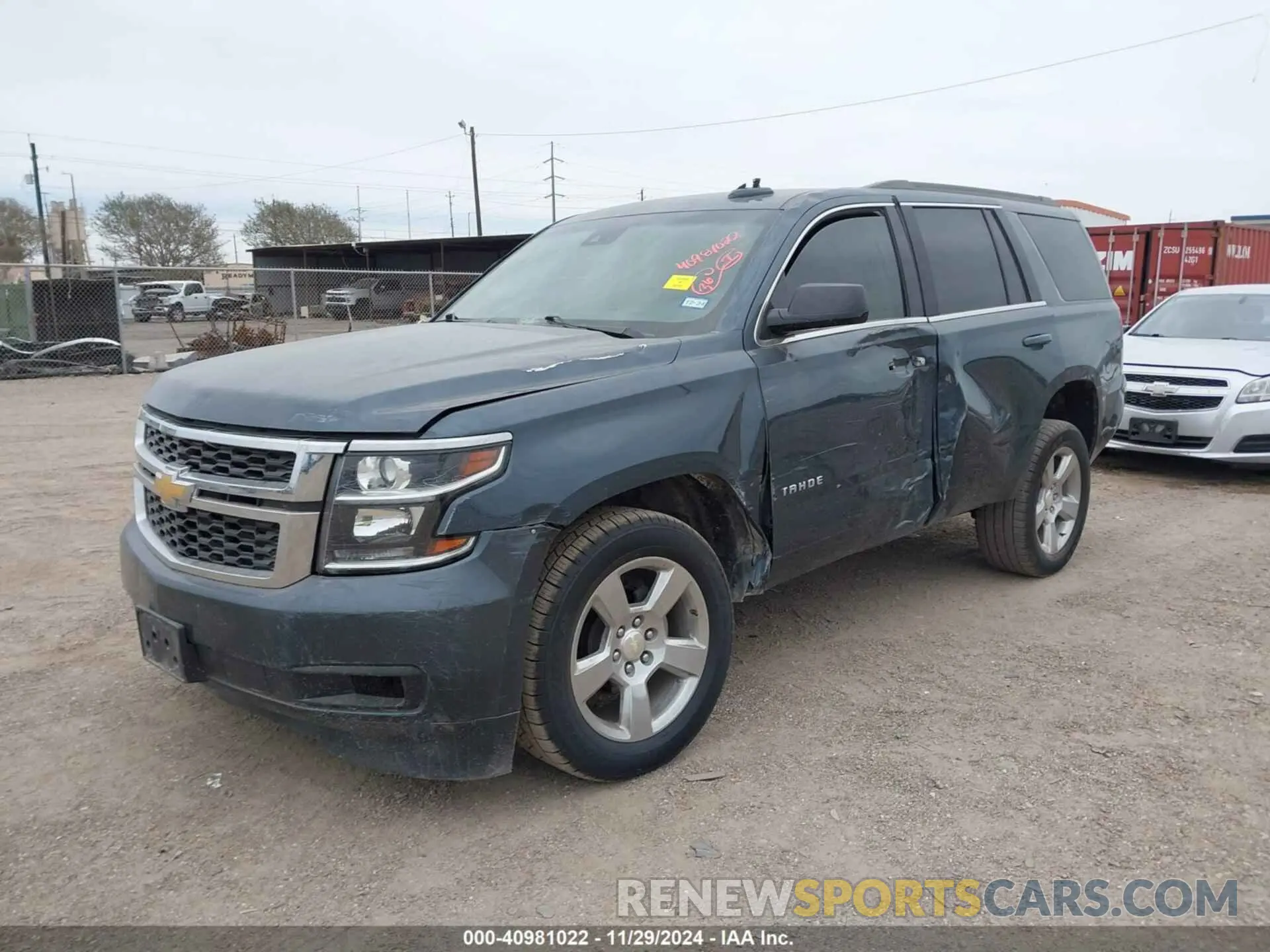 2 fotografías del automóvil dañado 1GNSCAKC7KR164171 CHEVROLET TAHOE 2019