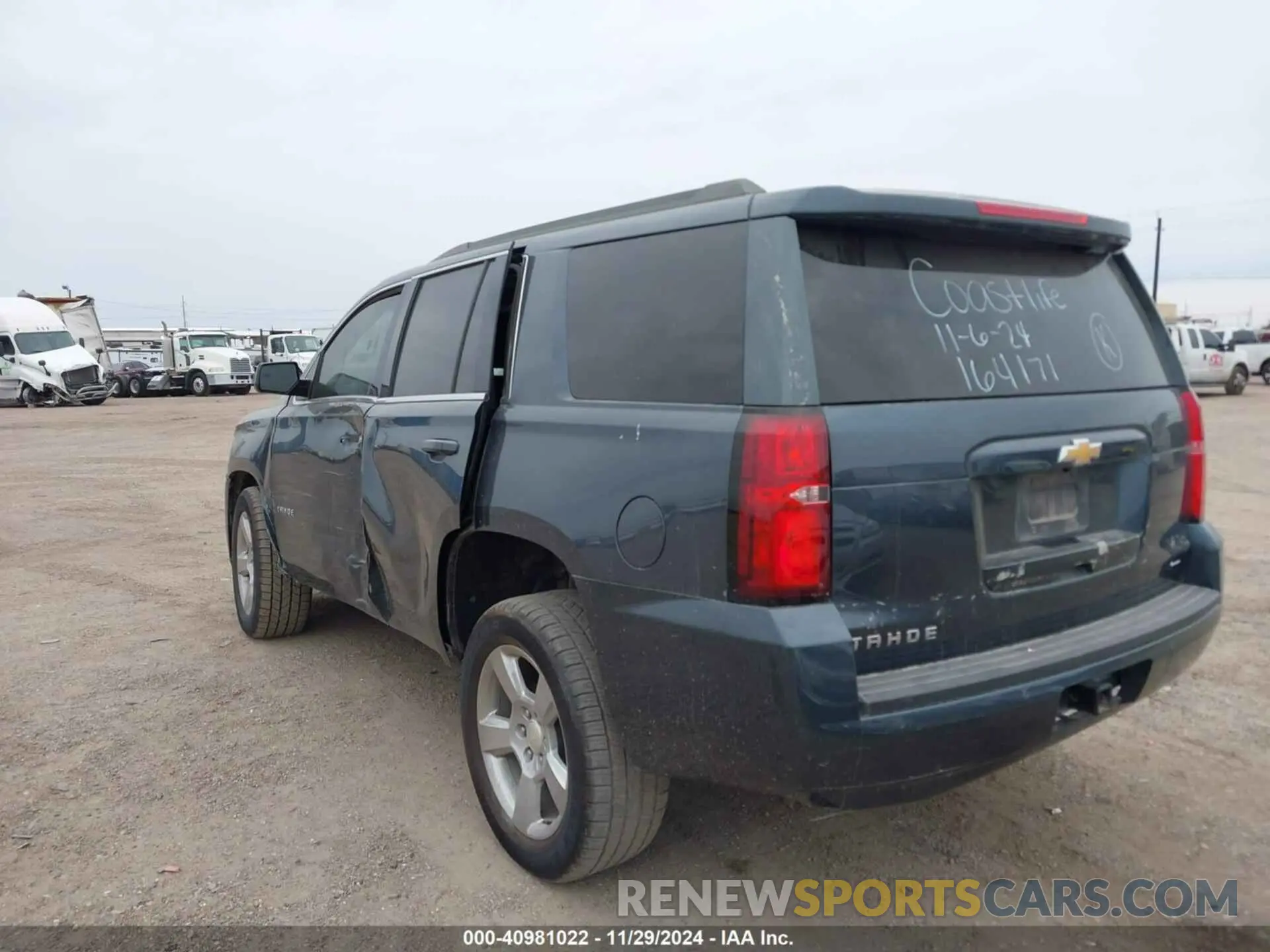 3 fotografías del automóvil dañado 1GNSCAKC7KR164171 CHEVROLET TAHOE 2019