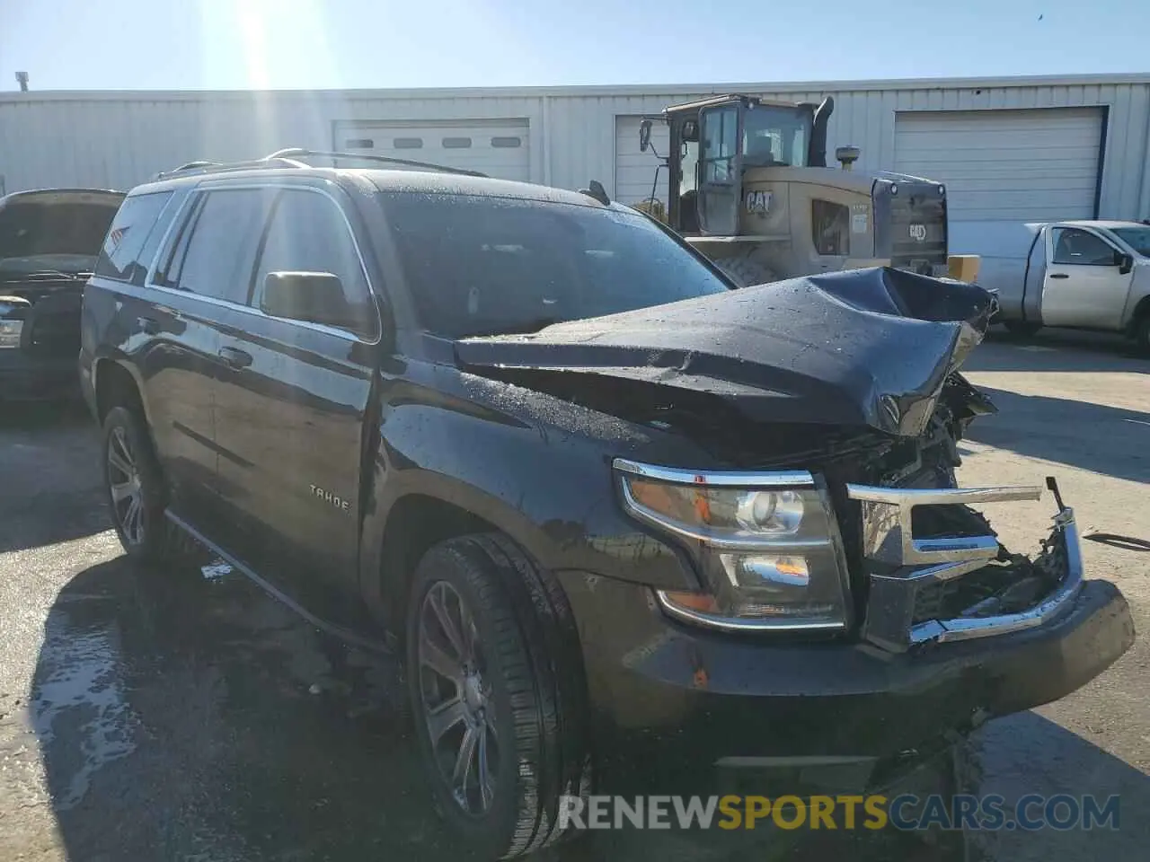4 fotografías del automóvil dañado 1GNSCAKC7KR300783 CHEVROLET TAHOE 2019