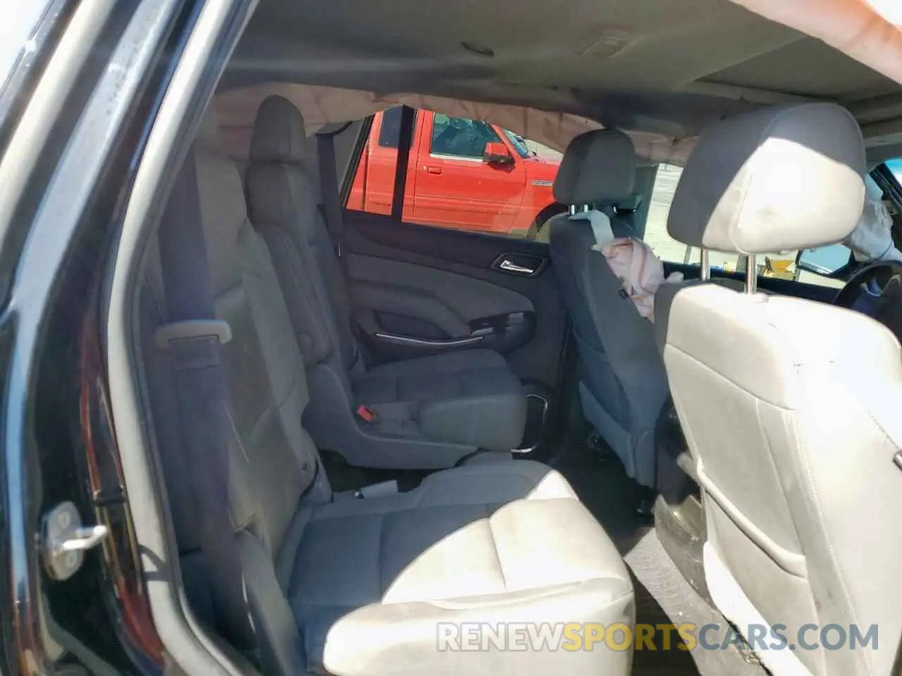 11 fotografías del automóvil dañado 1GNSCBKC1KR103355 CHEVROLET TAHOE 2019