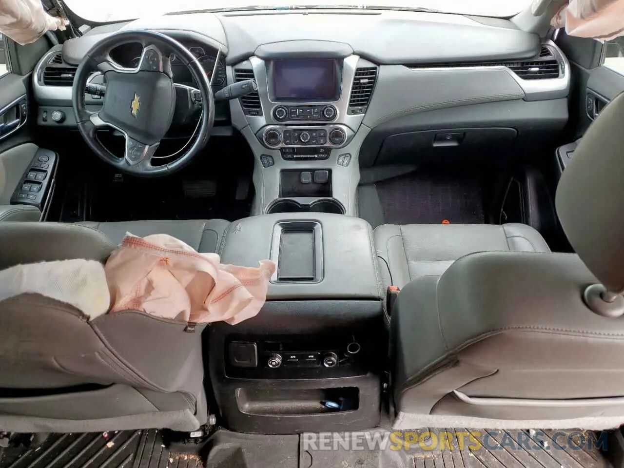 8 fotografías del automóvil dañado 1GNSCBKC1KR103355 CHEVROLET TAHOE 2019