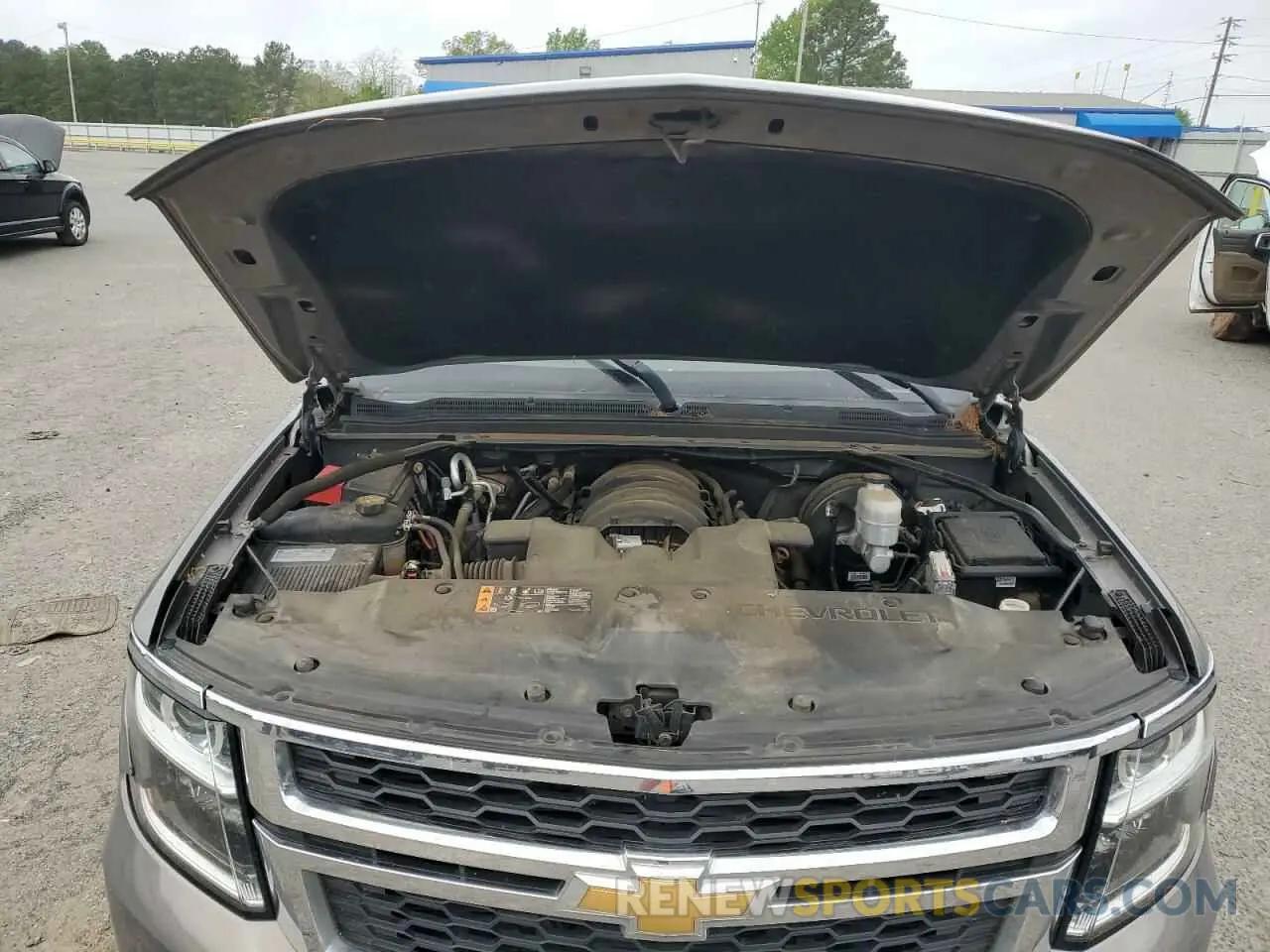 12 fotografías del automóvil dañado 1GNSCBKC1KR168030 CHEVROLET TAHOE 2019