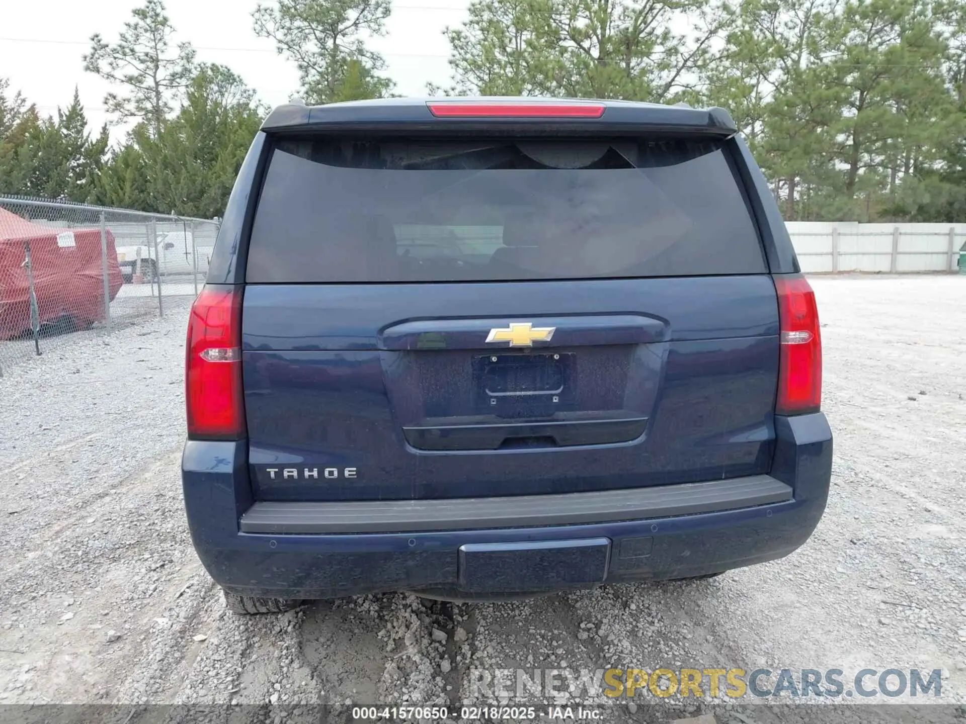16 fotografías del automóvil dañado 1GNSCBKC7KR133119 CHEVROLET TAHOE 2019