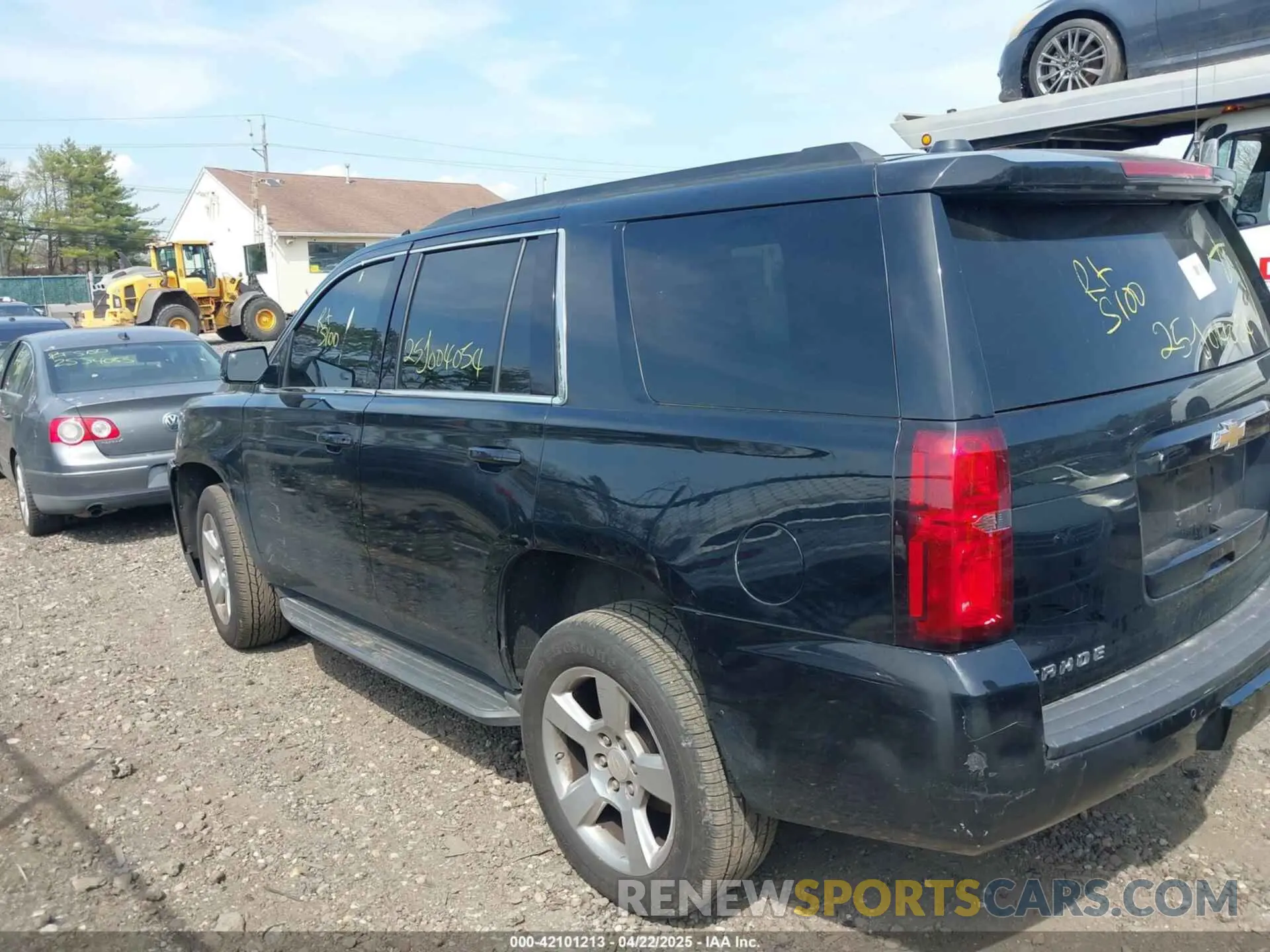 13 fotografías del automóvil dañado 1GNSKAKC3KR145054 CHEVROLET TAHOE 2019