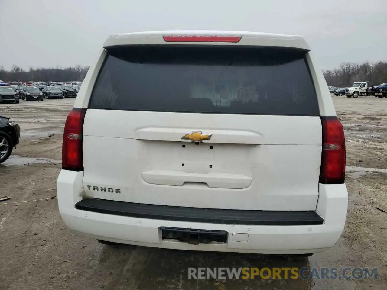 6 fotografías del automóvil dañado 1GNSKBKC0KR122479 CHEVROLET TAHOE 2019
