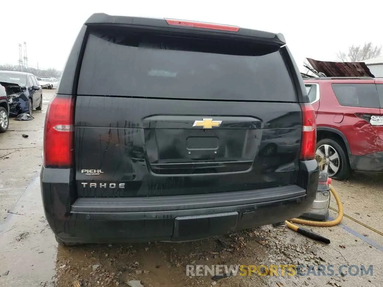 6 fotografías del automóvil dañado 1GNSKBKC0KR192810 CHEVROLET TAHOE 2019