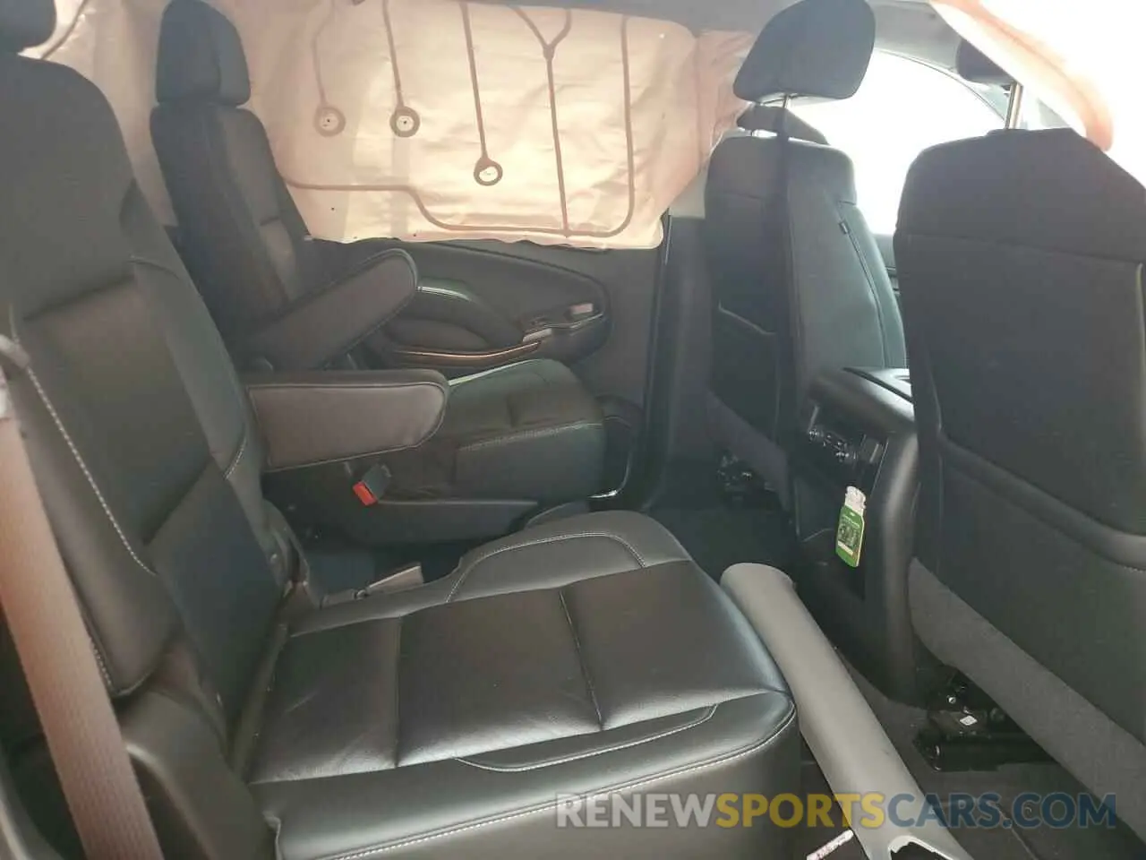 10 fotografías del automóvil dañado 1GNSKBKC0KR297105 CHEVROLET TAHOE 2019