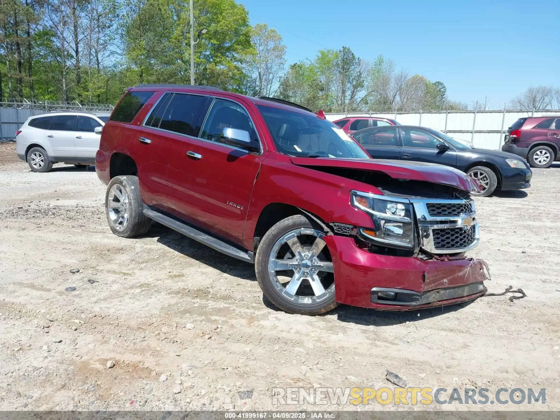 1 fotografías del automóvil dañado 1GNSKBKC2KR338107 CHEVROLET TAHOE 2019