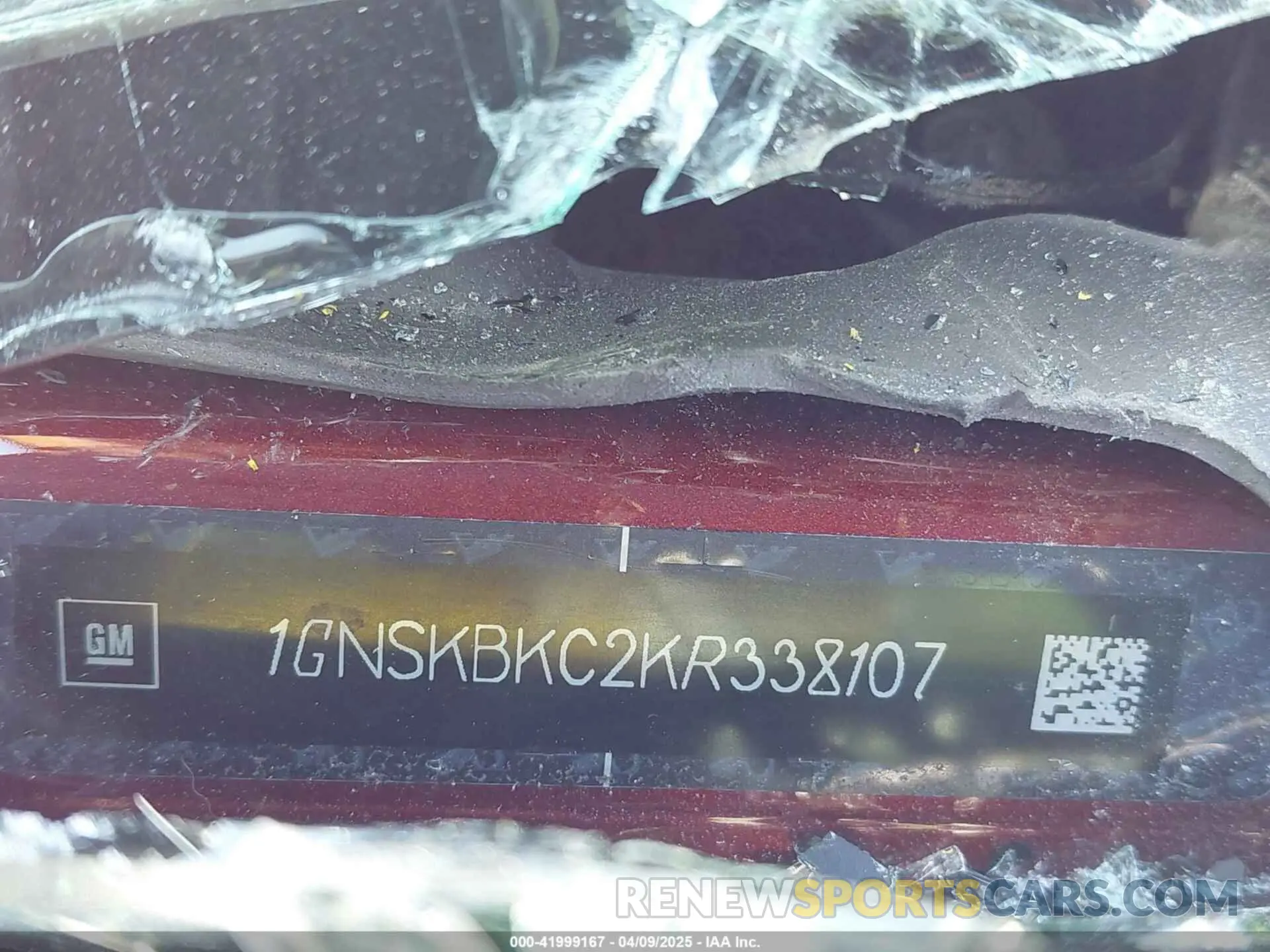 9 fotografías del automóvil dañado 1GNSKBKC2KR338107 CHEVROLET TAHOE 2019