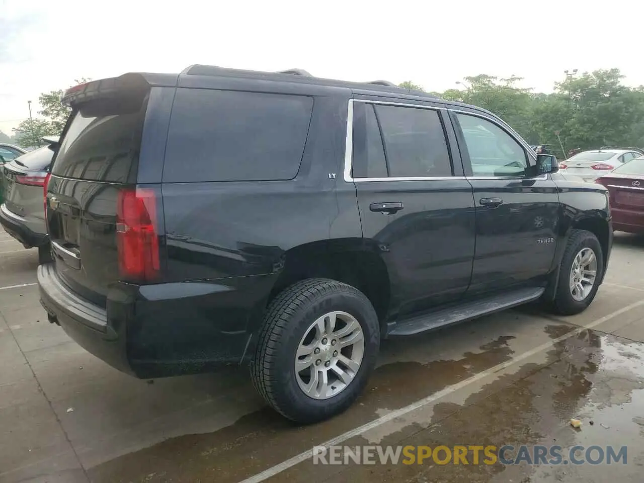 3 fotografías del automóvil dañado 1GNSKBKC2KR349527 CHEVROLET TAHOE 2019