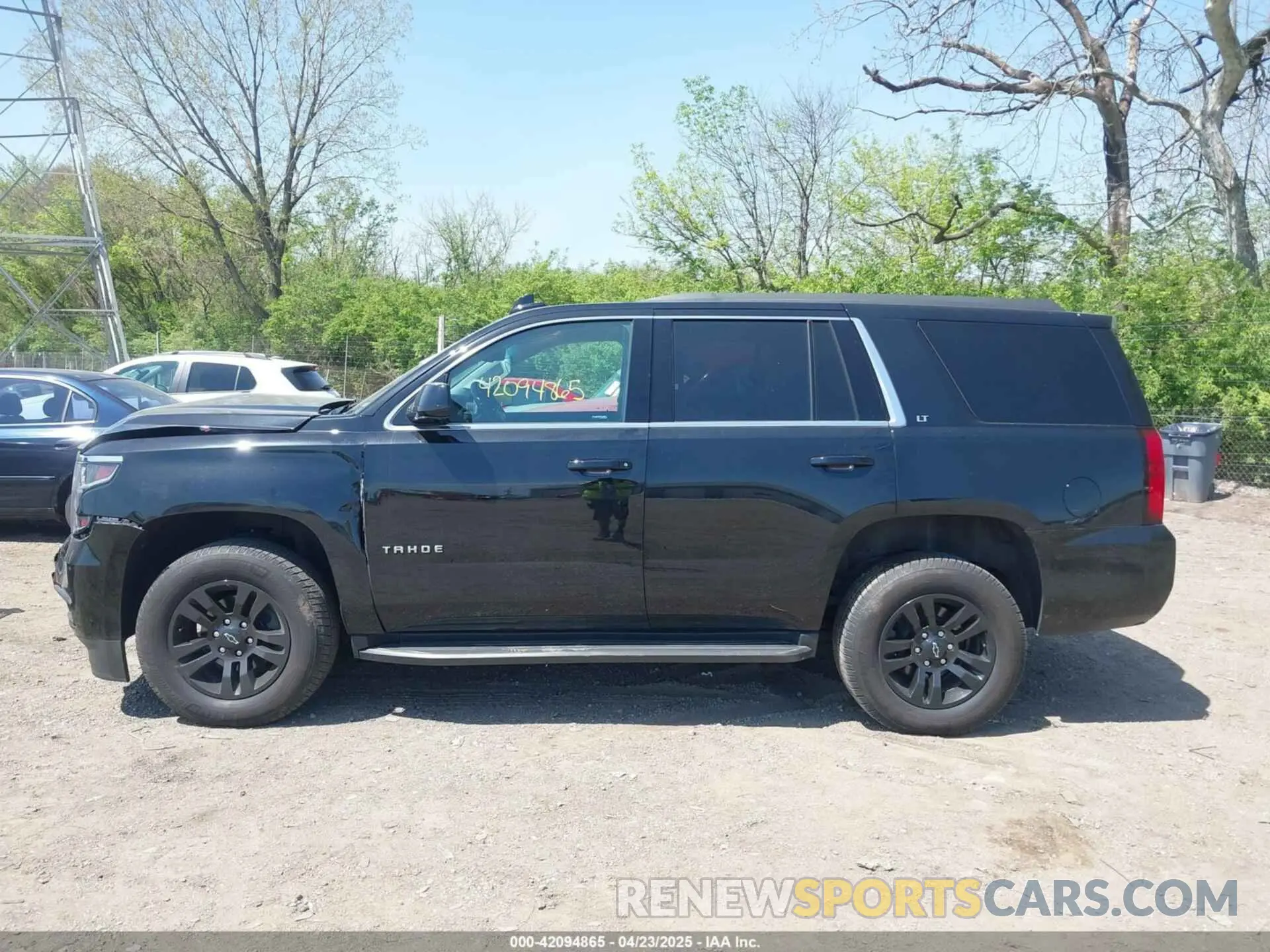 14 fotografías del automóvil dañado 1GNSKBKC3KR109743 CHEVROLET TAHOE 2019