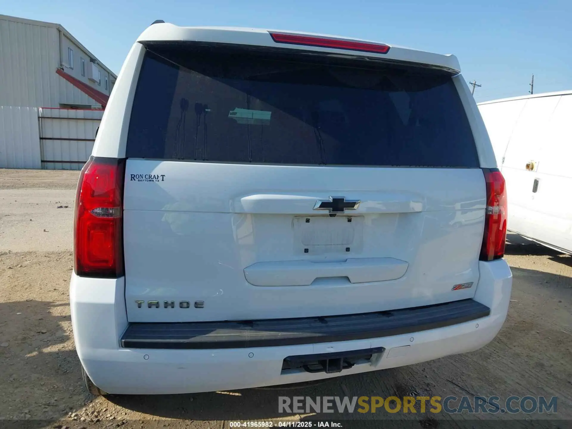 16 fotografías del automóvil dañado 1GNSKBKC3KR265748 CHEVROLET TAHOE 2019