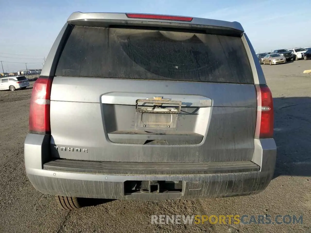 6 fotografías del automóvil dañado 1GNSKBKC3KR398820 CHEVROLET TAHOE 2019