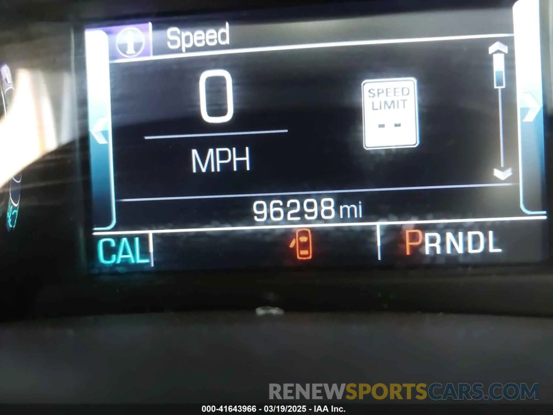 15 fotografías del automóvil dañado 1GNSKBKC4KR388622 CHEVROLET TAHOE 2019
