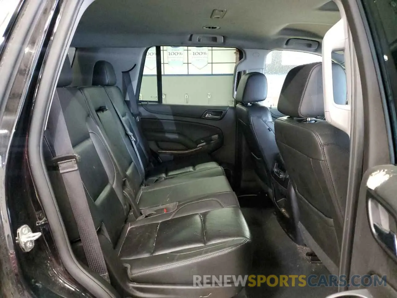 11 fotografías del automóvil dañado 1GNSKBKC6KR123068 CHEVROLET TAHOE 2019