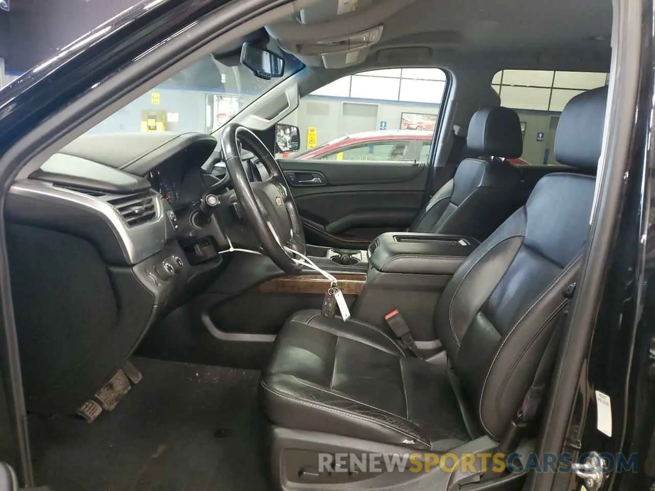 7 fotografías del automóvil dañado 1GNSKBKC6KR123068 CHEVROLET TAHOE 2019