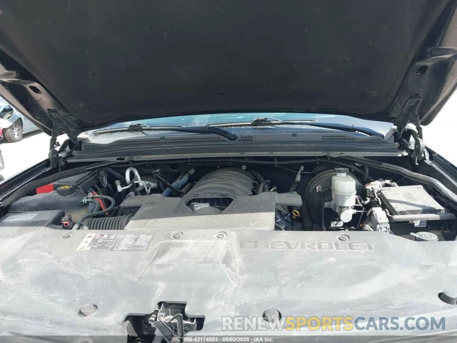 10 fotografías del automóvil dañado 1GNSKBKC6KR266831 CHEVROLET TAHOE 2019