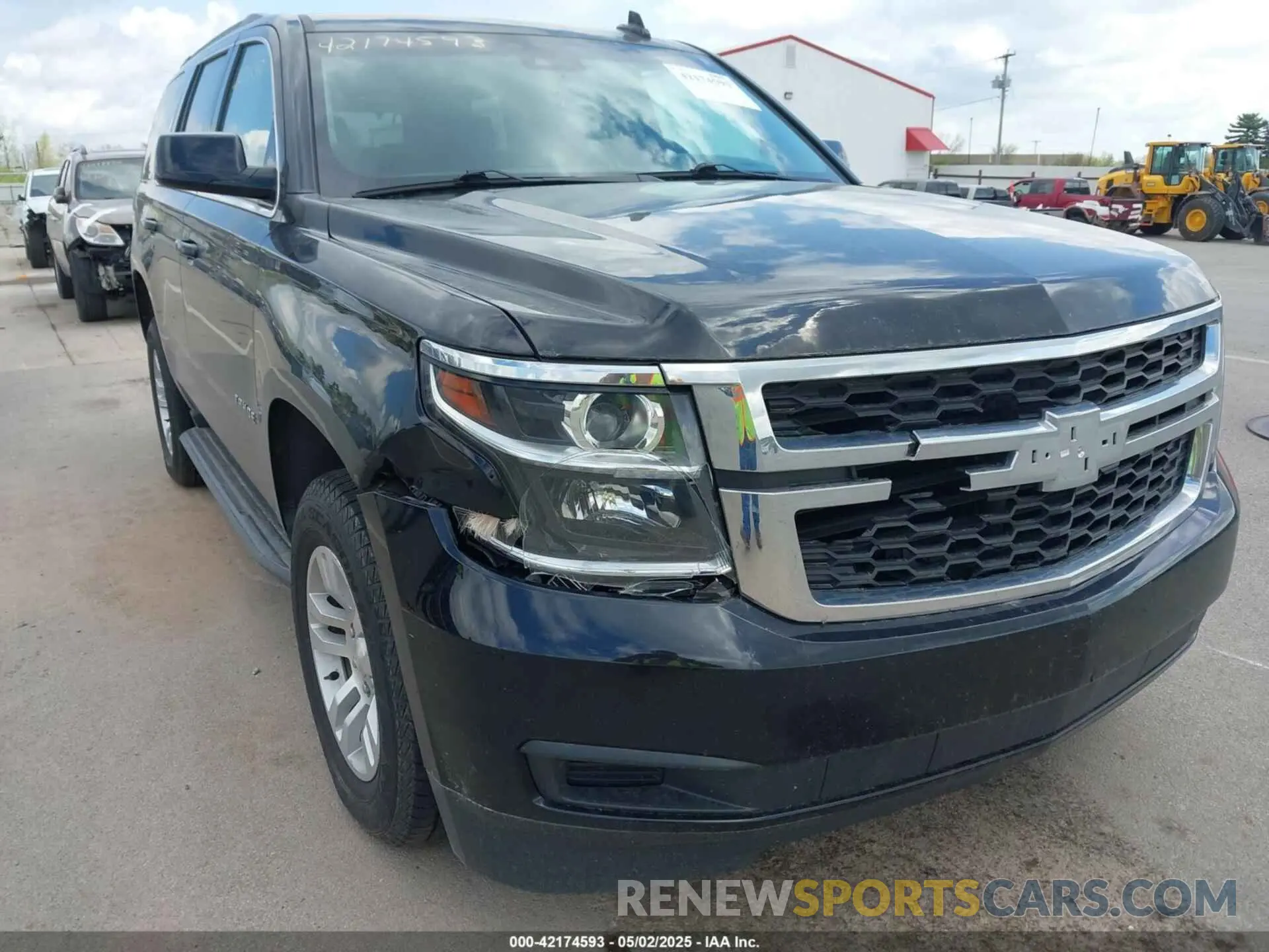 6 fotografías del automóvil dañado 1GNSKBKC6KR266831 CHEVROLET TAHOE 2019