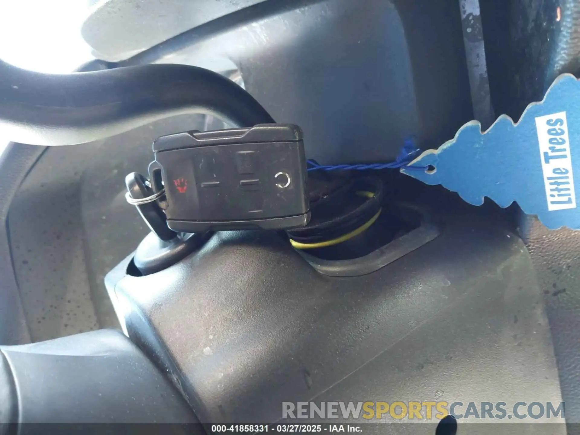 11 fotografías del automóvil dañado 1GNSKBKC7KR339155 CHEVROLET TAHOE 2019