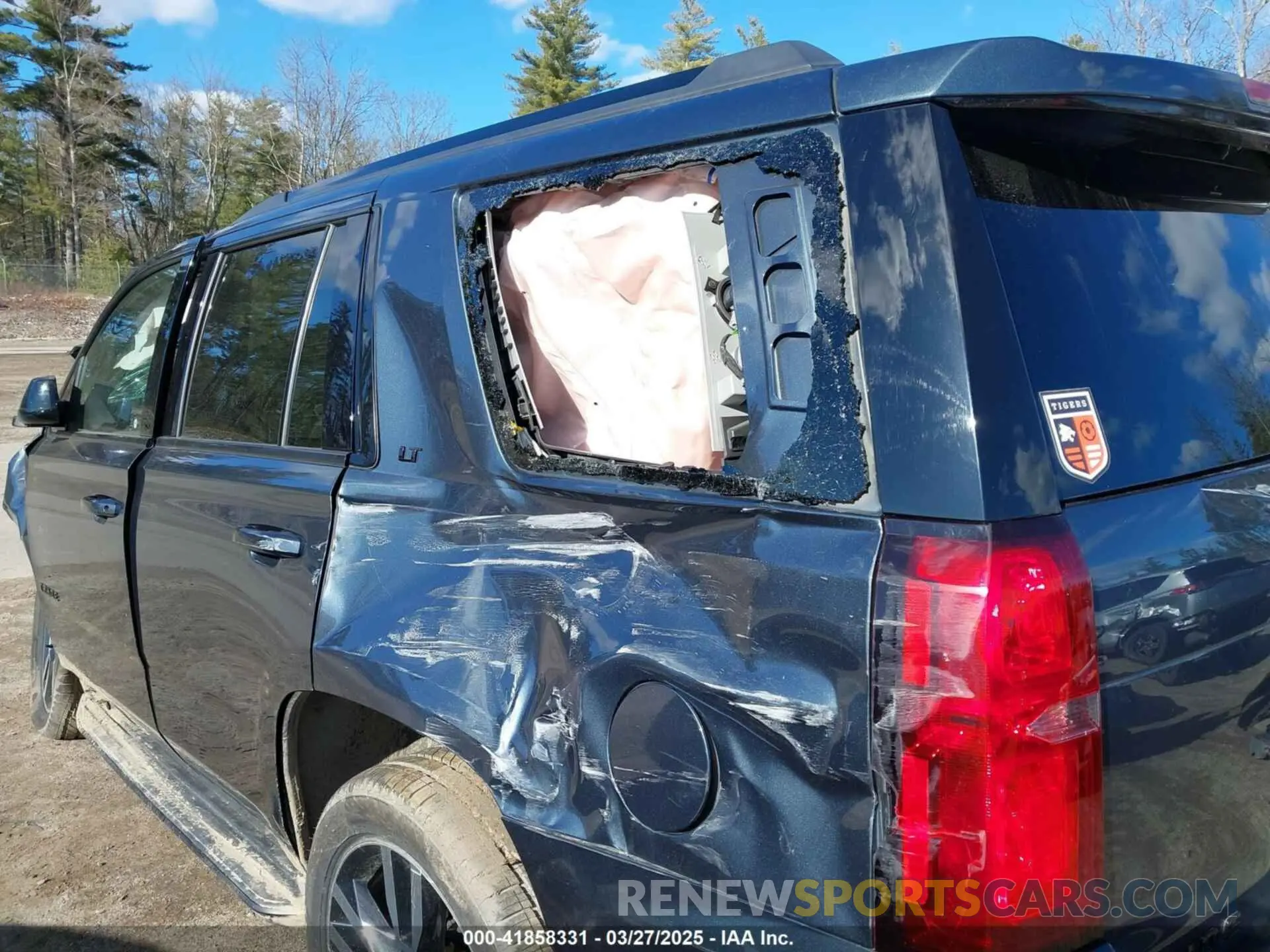 21 fotografías del automóvil dañado 1GNSKBKC7KR339155 CHEVROLET TAHOE 2019
