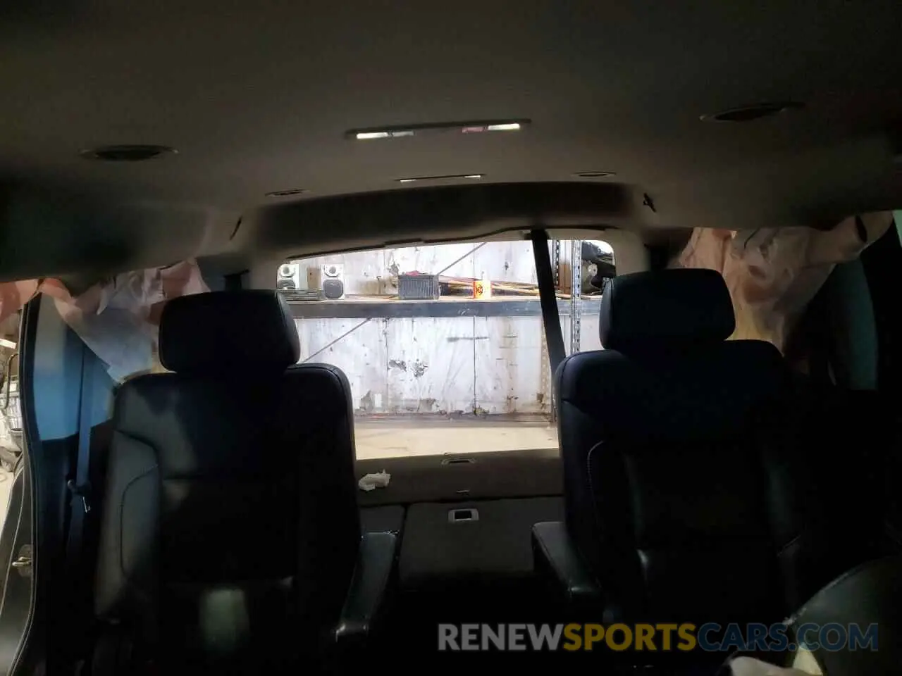 10 fotografías del automóvil dañado 1GNSKBKC7KR352620 CHEVROLET TAHOE 2019