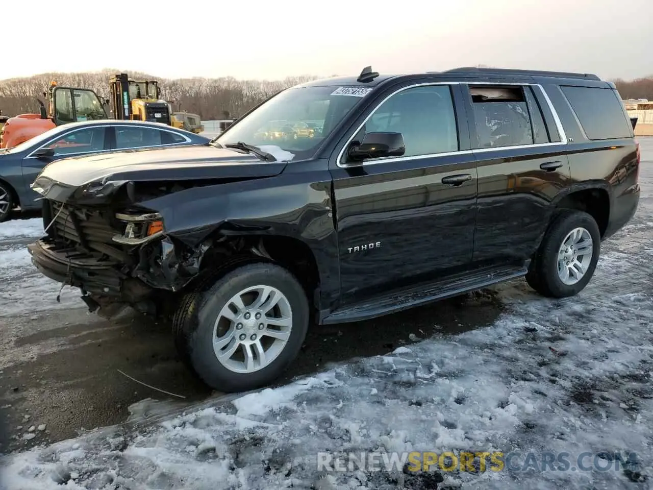 1 fotografías del automóvil dañado 1GNSKBKC8KR401906 CHEVROLET TAHOE 2019