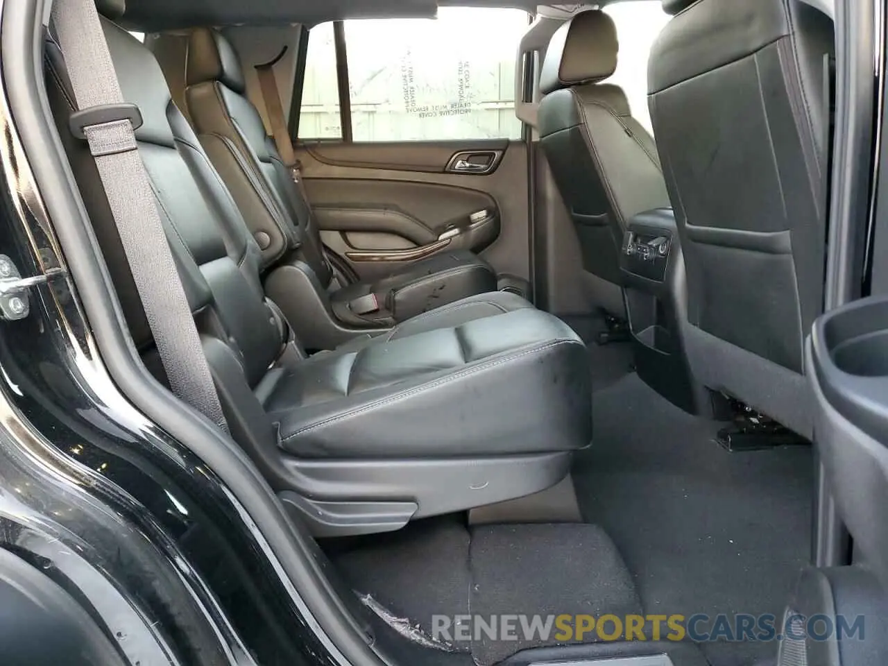 11 fotografías del automóvil dañado 1GNSKBKC8KR401906 CHEVROLET TAHOE 2019