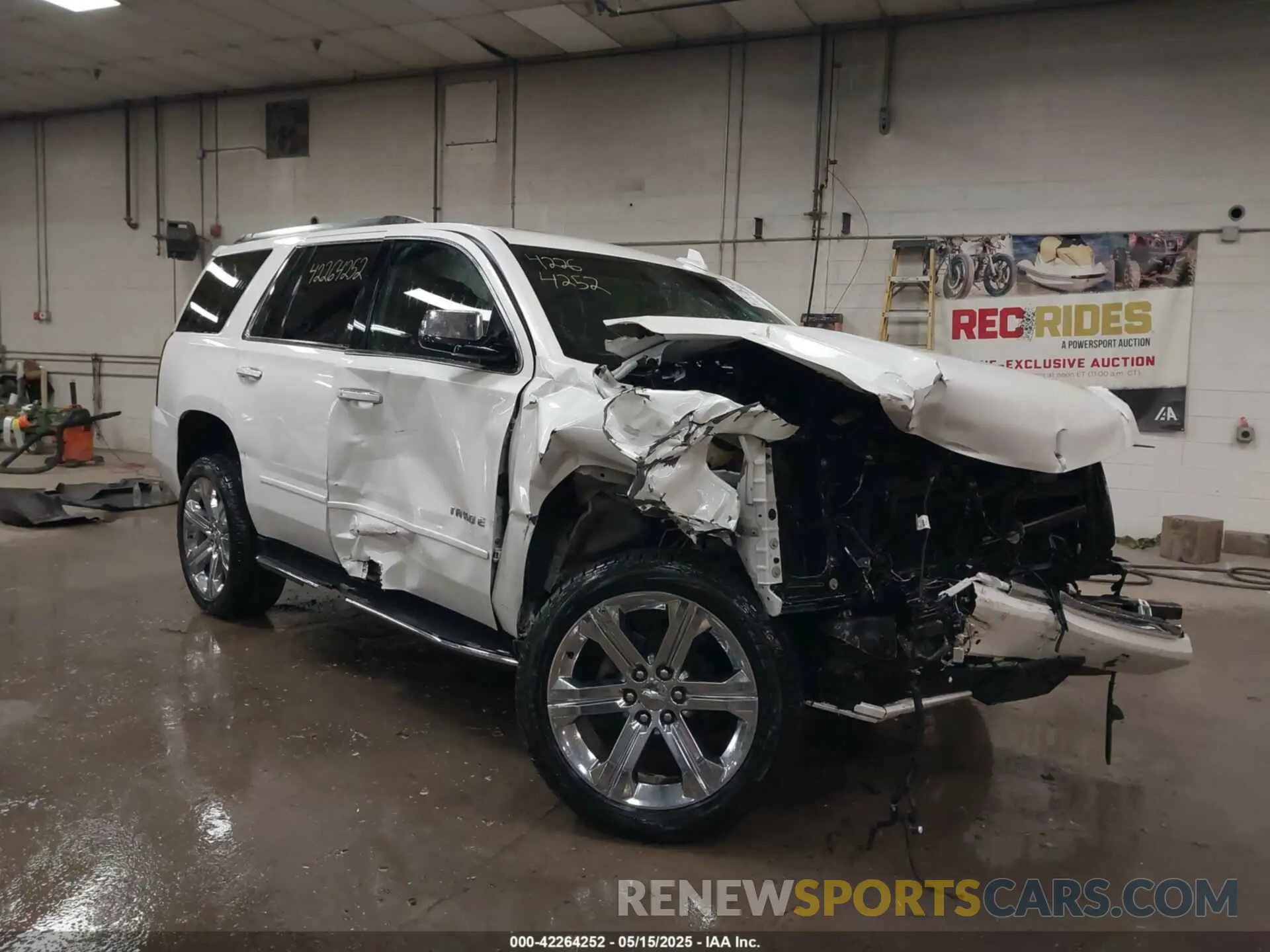 1 fotografías del automóvil dañado 1GNSKCKC3KR183072 CHEVROLET TAHOE 2019