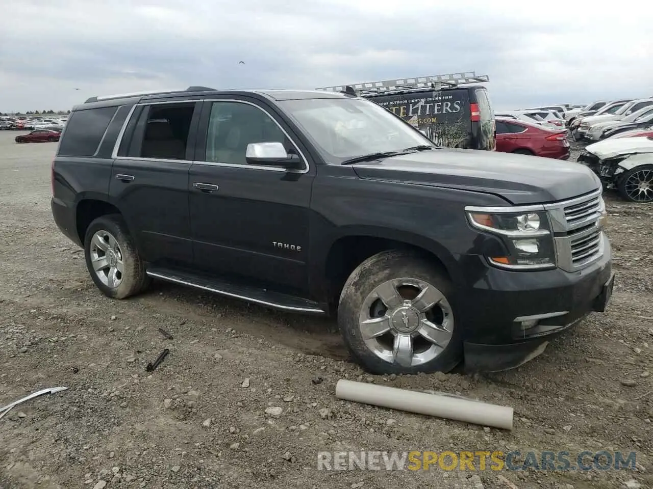 4 fotografías del automóvil dañado 1GNSKCKC7KR143058 CHEVROLET TAHOE 2019