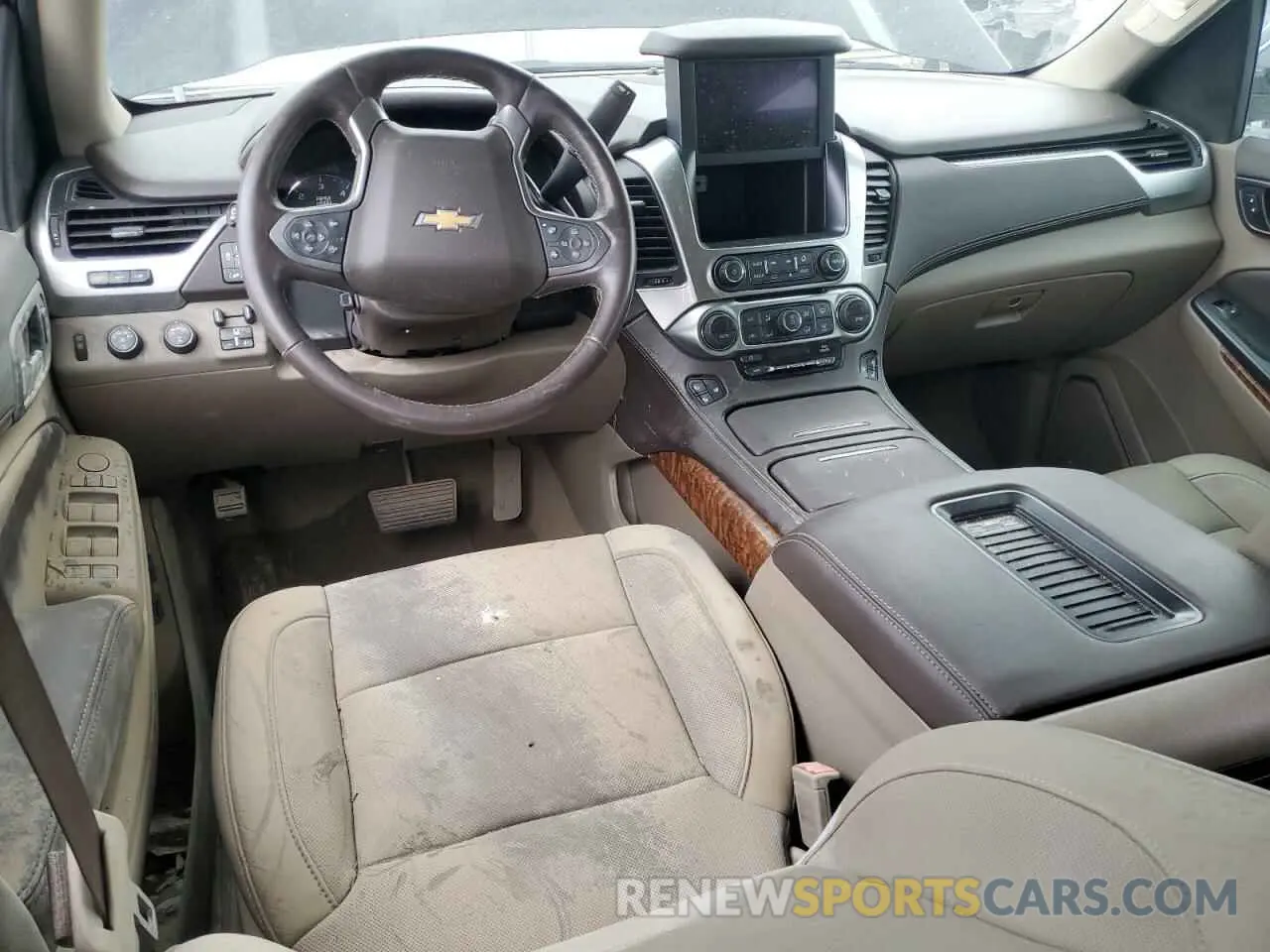 8 fotografías del automóvil dañado 1GNSKCKC7KR143058 CHEVROLET TAHOE 2019