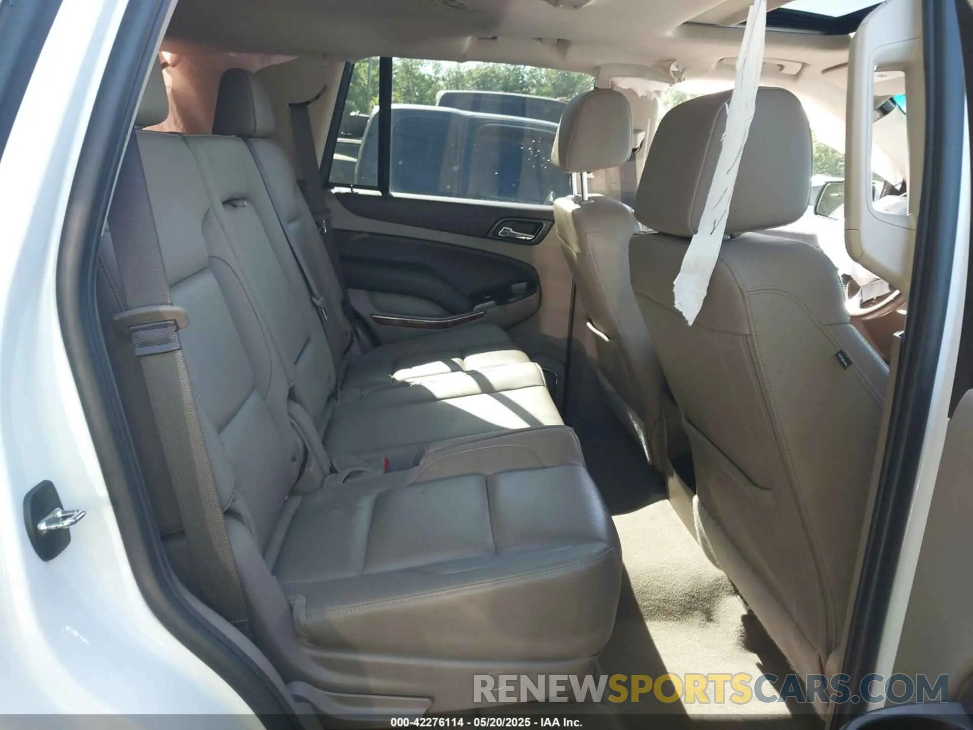 8 fotografías del automóvil dañado 1GNSKCKC8KR162282 CHEVROLET TAHOE 2019