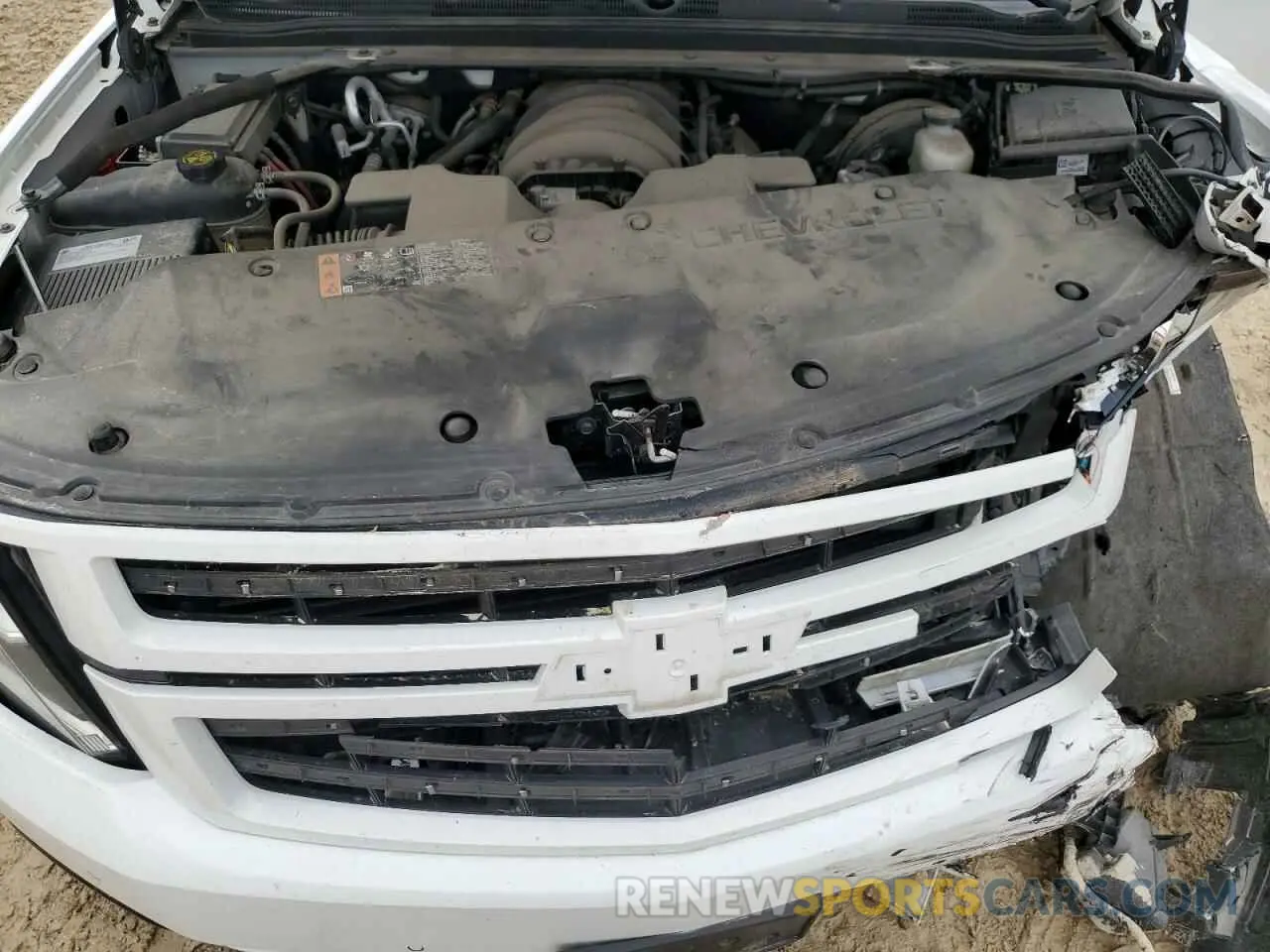 12 fotografías del automóvil dañado 1GNSKCKJ3KR220037 CHEVROLET TAHOE 2019