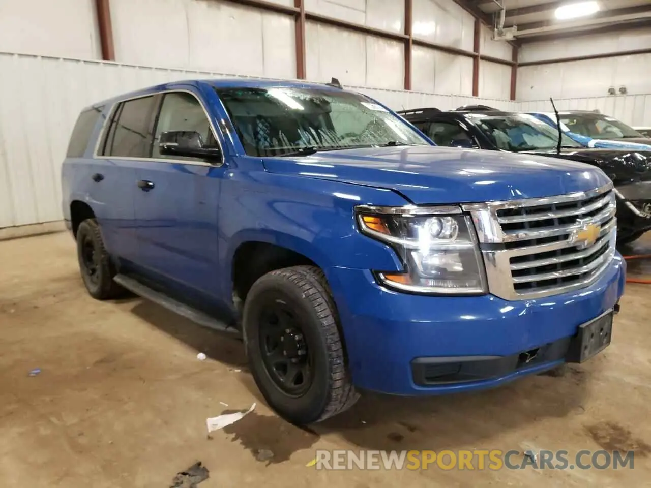4 fotografías del automóvil dañado 1GNSKDEC5KR400560 CHEVROLET TAHOE 2019