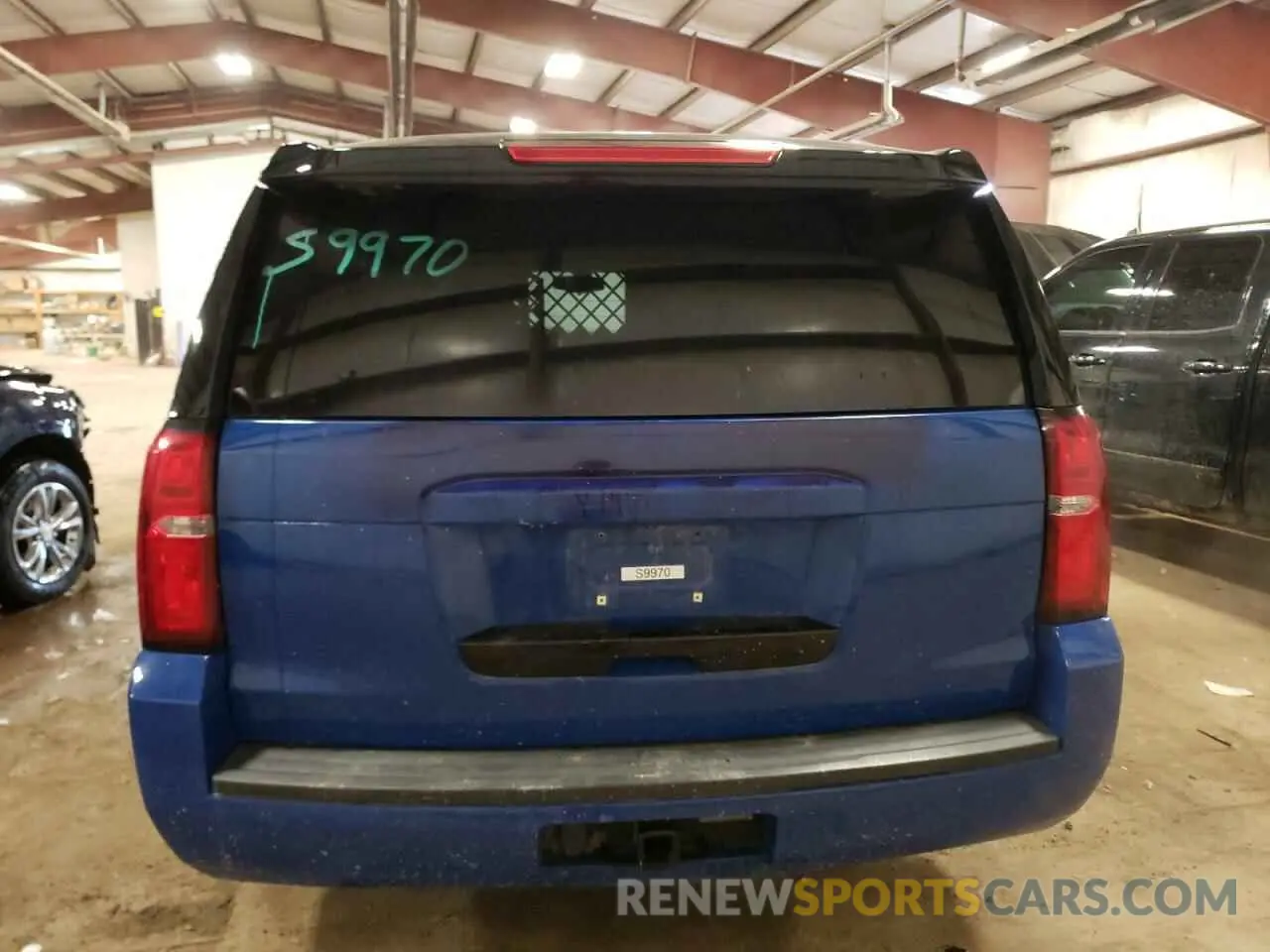 6 fotografías del automóvil dañado 1GNSKDEC5KR400560 CHEVROLET TAHOE 2019