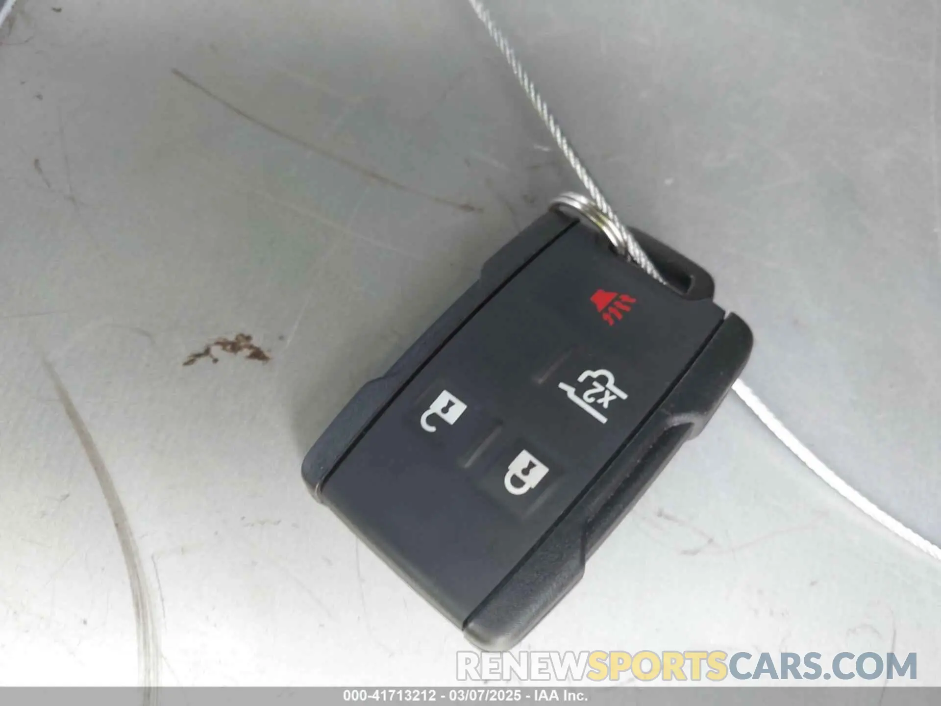 11 fotografías del automóvil dañado 1GNLCDEC8LR114821 CHEVROLET TAHOE 2020