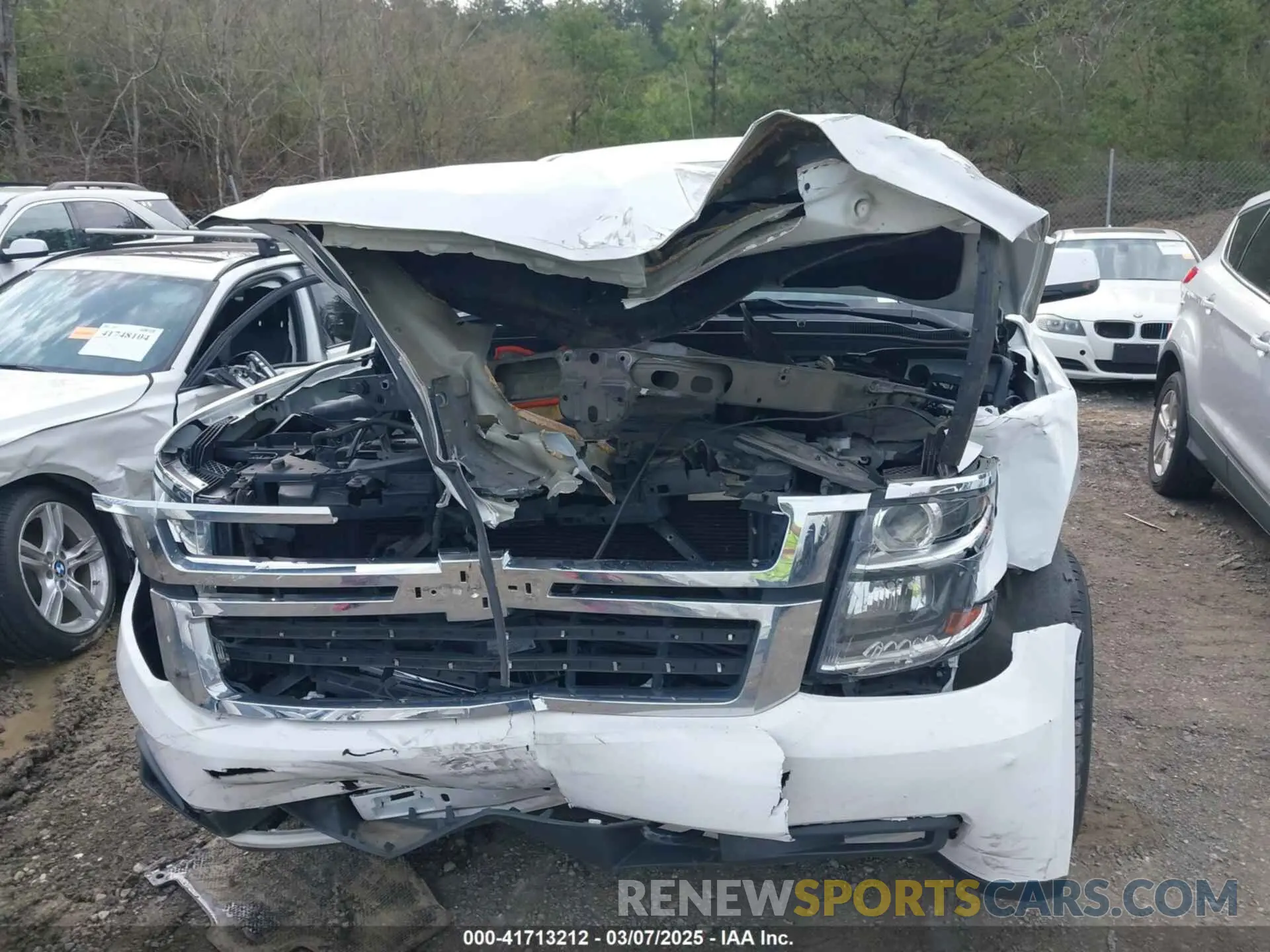 12 fotografías del automóvil dañado 1GNLCDEC8LR114821 CHEVROLET TAHOE 2020