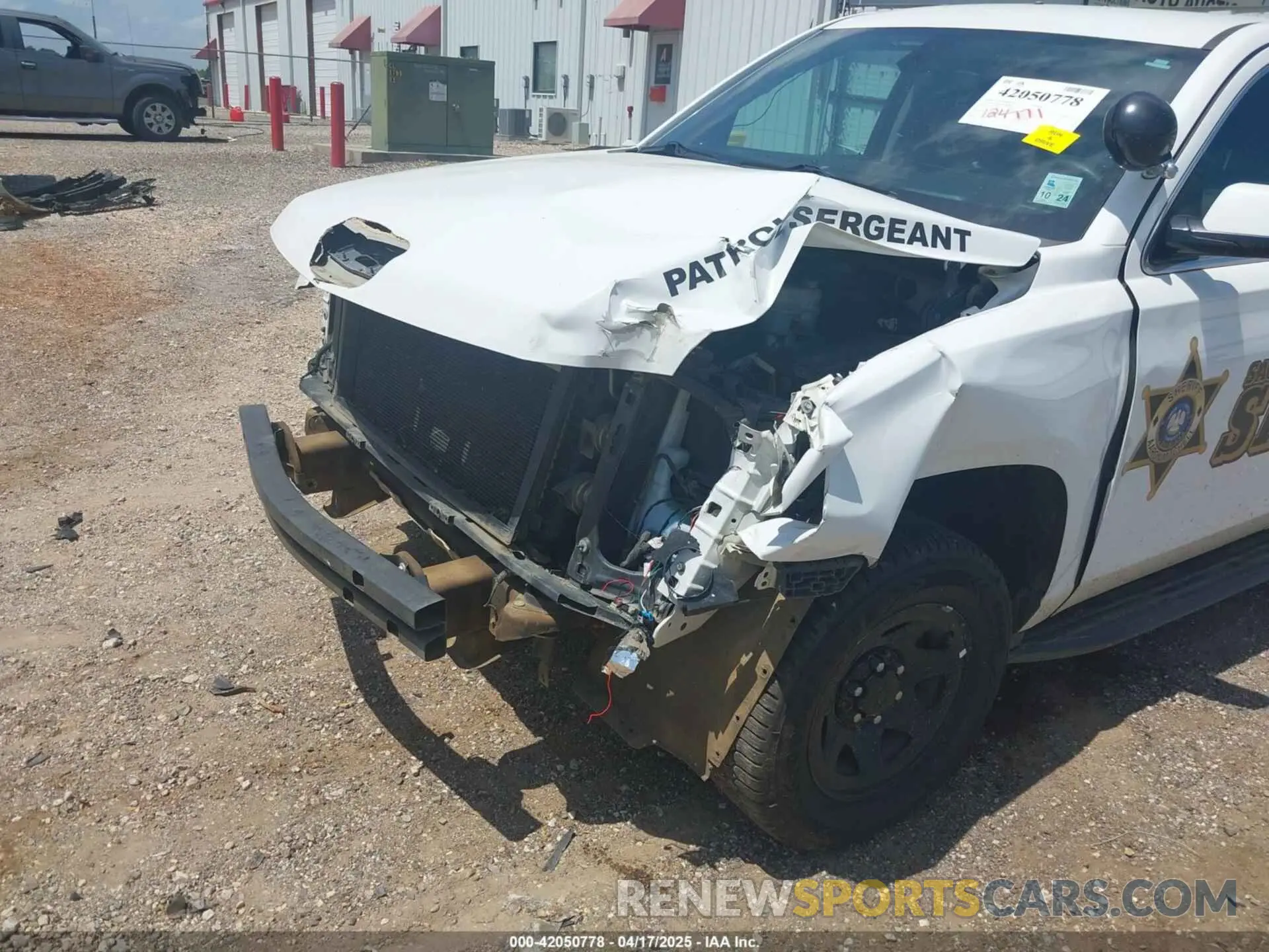 12 fotografías del automóvil dañado 1GNLCDECXLR154849 CHEVROLET TAHOE 2020