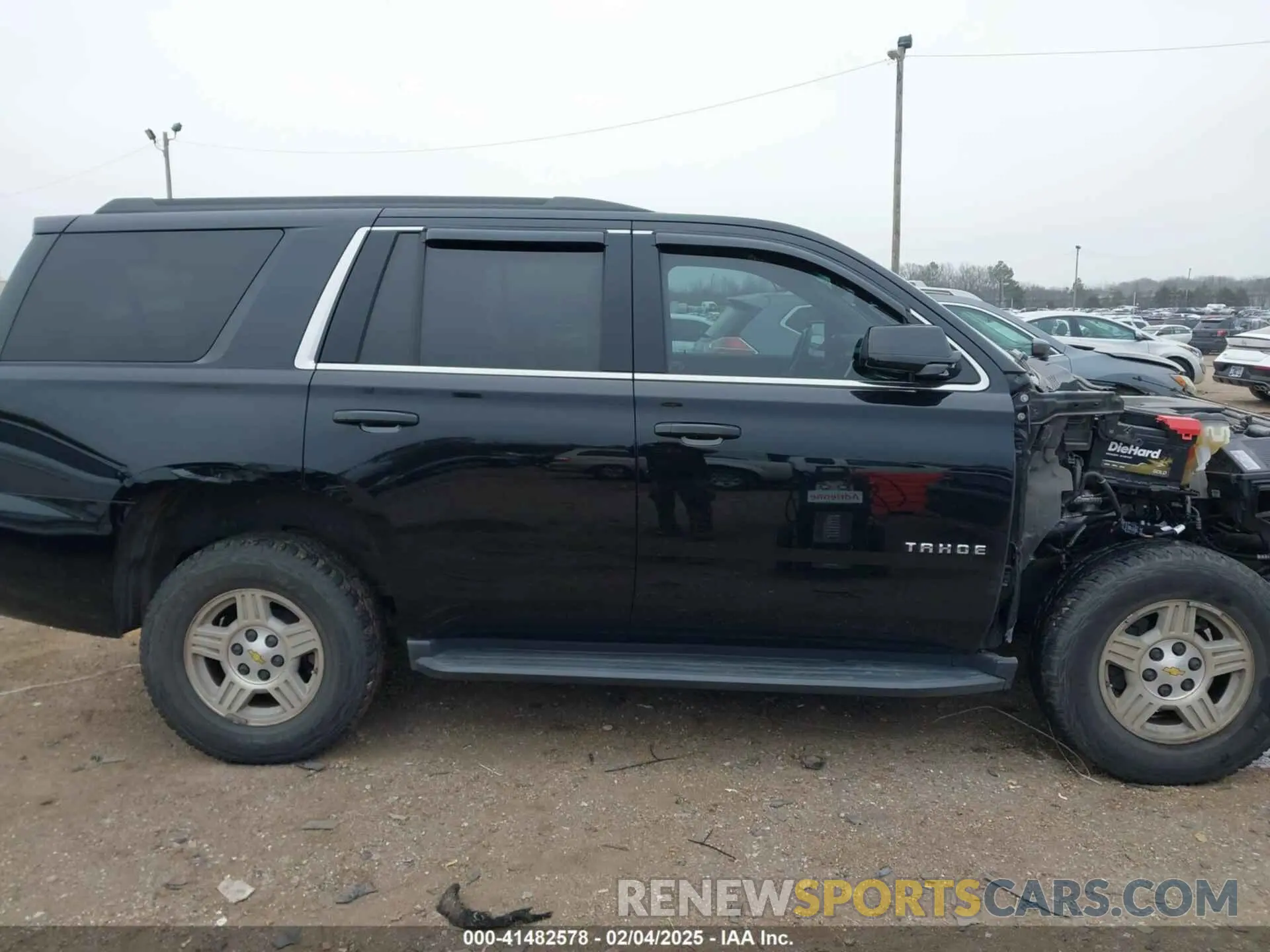 14 fotografías del automóvil dañado 1GNSCAKC1LR177807 CHEVROLET TAHOE 2020